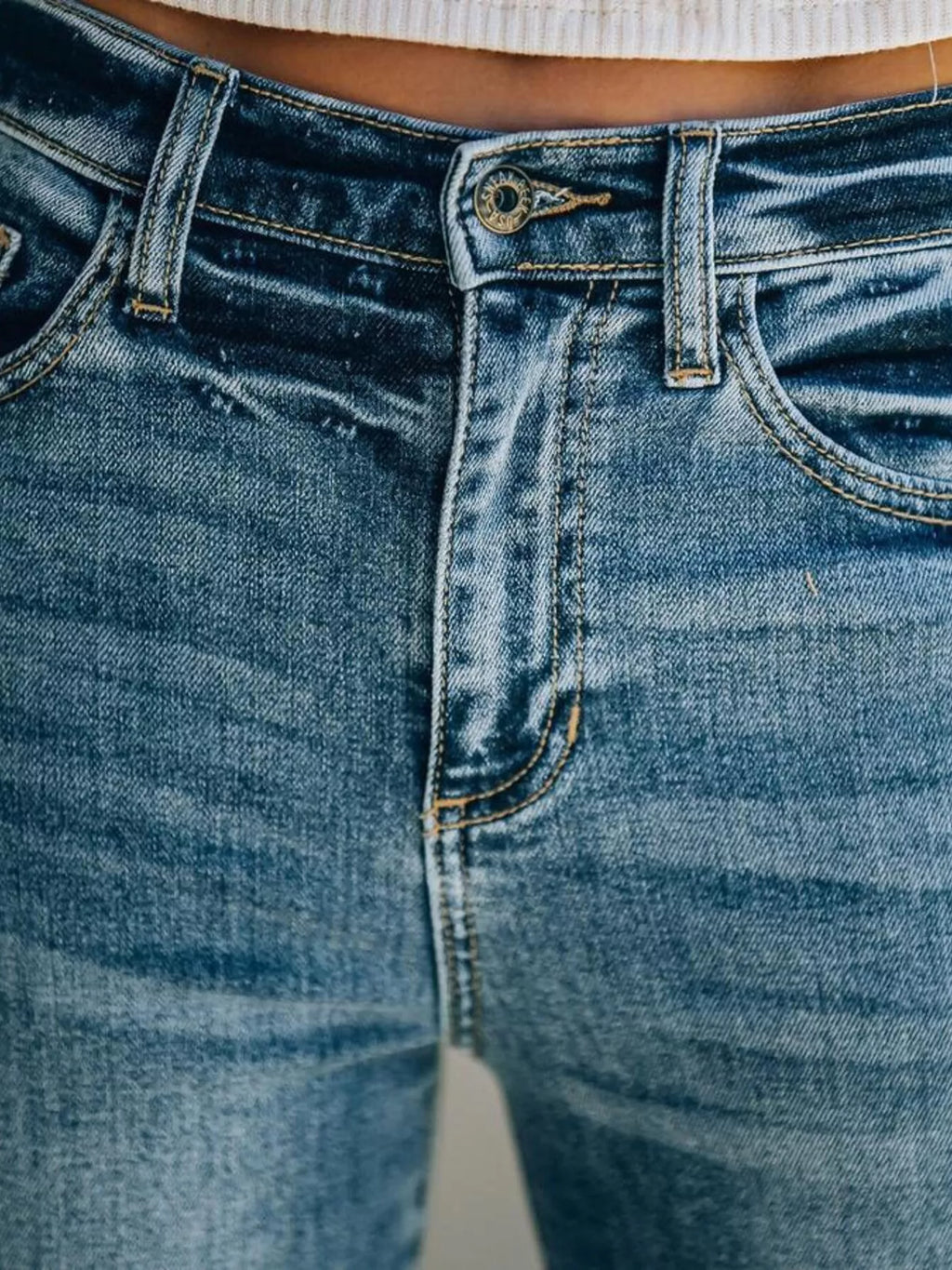 Frayed Hem High-Waisted Wide Leg Jeans