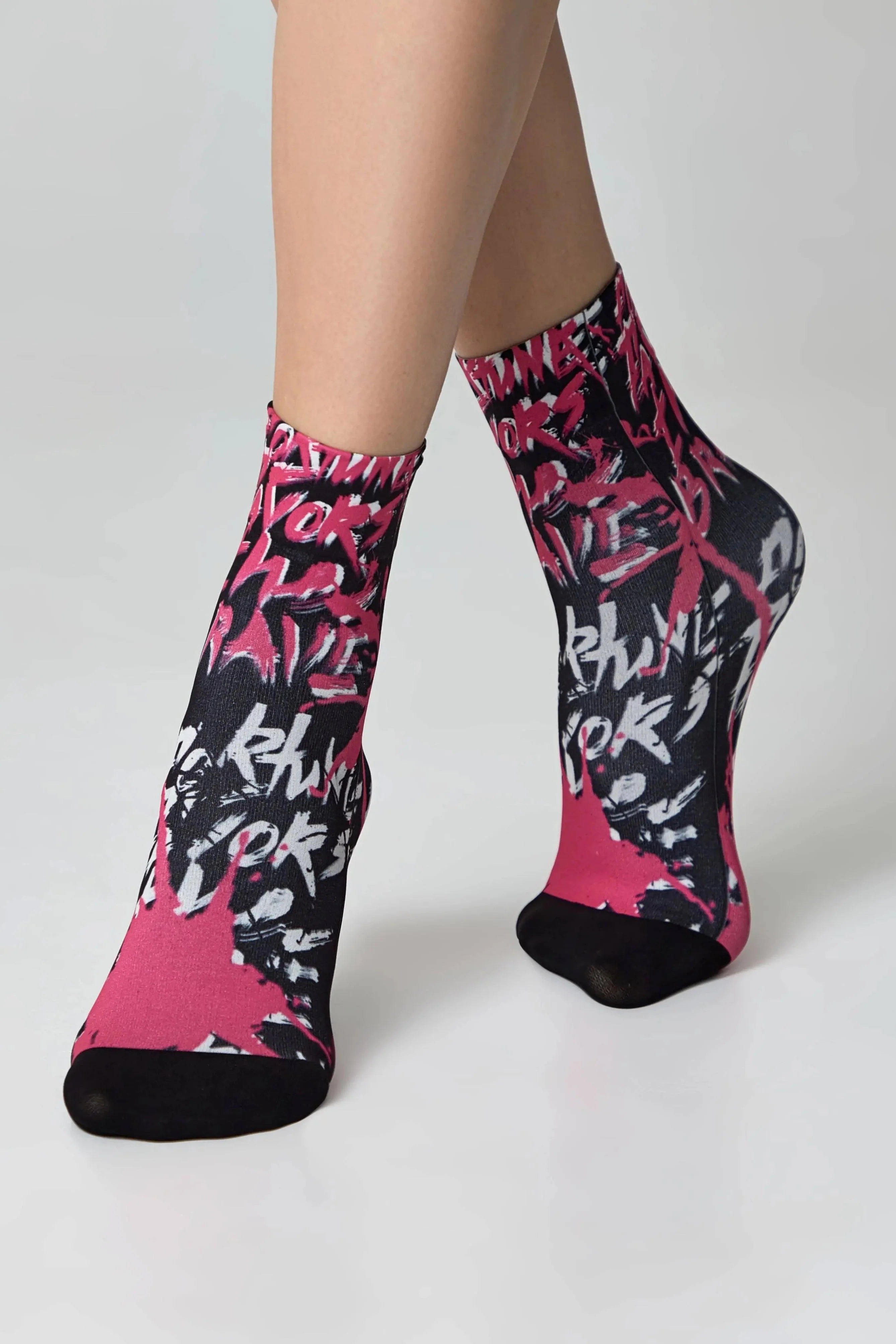 TheRanok.com Dense Socks Conte Fantasy 912 - Fortune Pattern — detail close-up