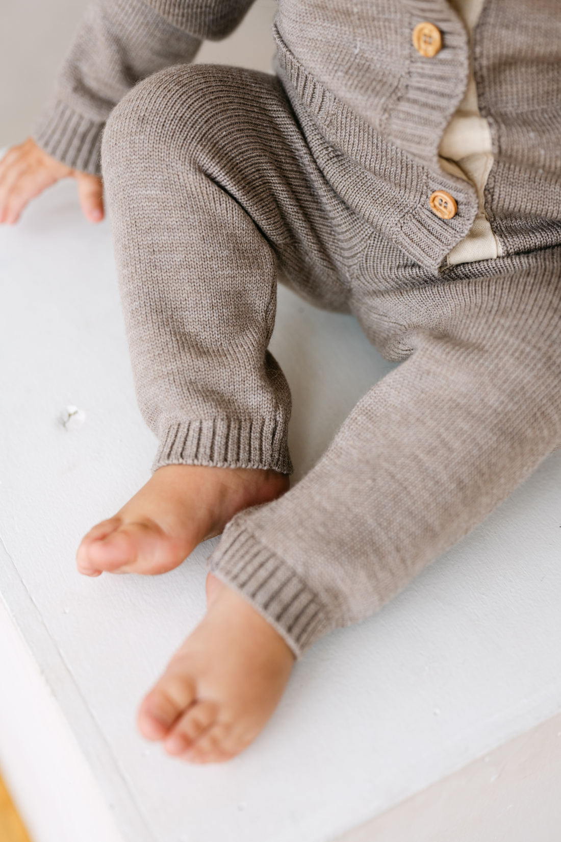 Merino Wool Joggers in Heather Brown