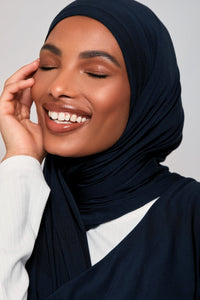Bamboo Jersey Hijab - Navy Hijabs Veiled 