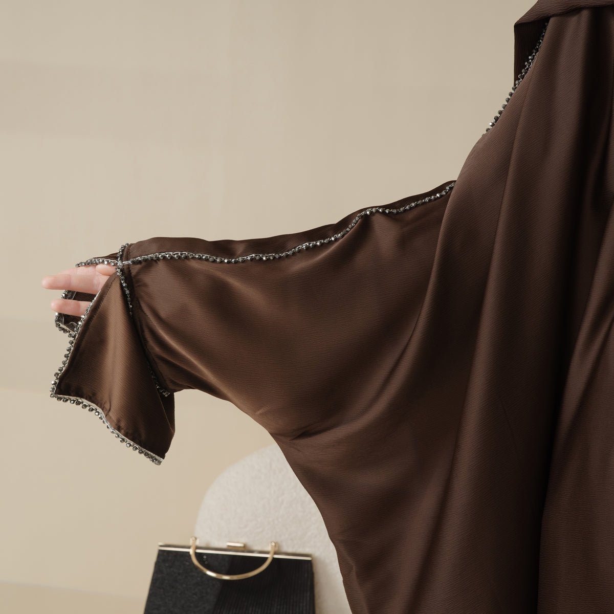 Mariam's Collection Batwing Abaya With Matching Hijab | Batwing Sleeve Abaya (MA041) — feature highlight