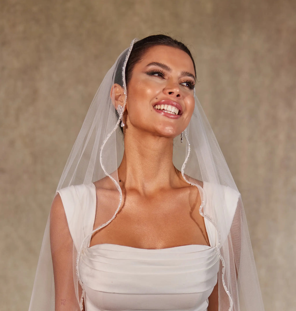 Wavy Beaded Edge Minimalist Wedding Veil- D246 – Bridal Port, view 6