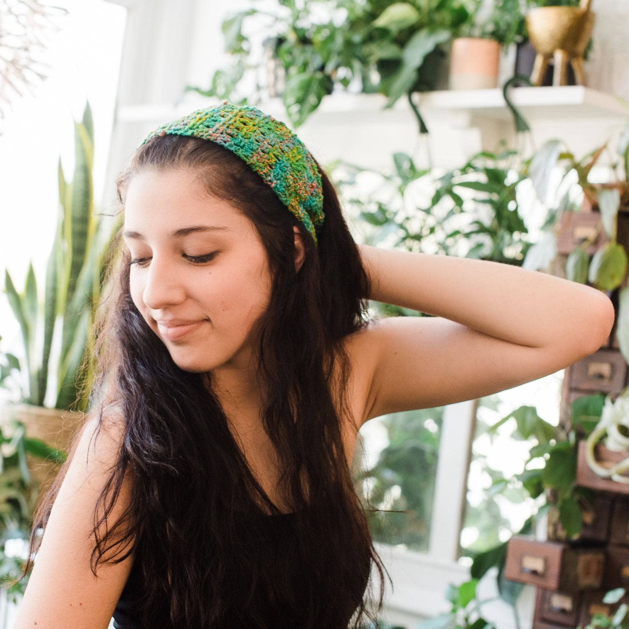 Darn Good Yarn Darn Good Yarn Beginner Scarf - Knitting & Crochet Kit — kits category context