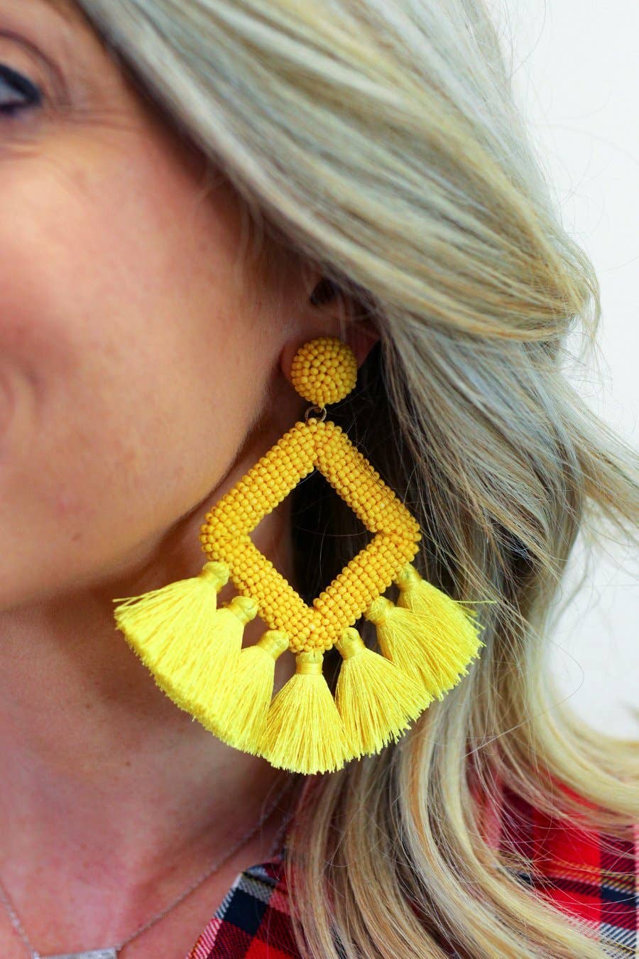 Pretty Little Patriot Pretty Little Patriot Hot Pink Ellie Fringe Drop Earrings — packaging