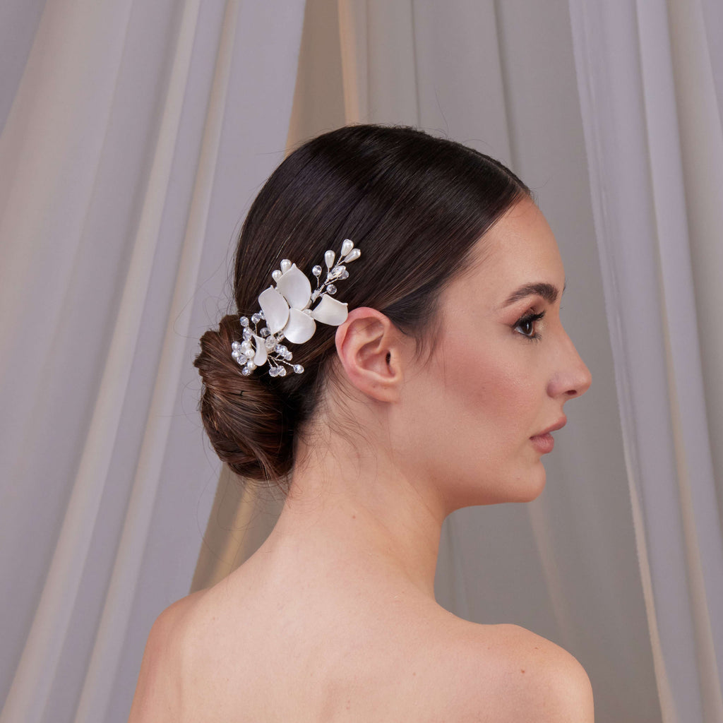 Two-Piece Resin Flower Hair Vine Set – Bridal Port