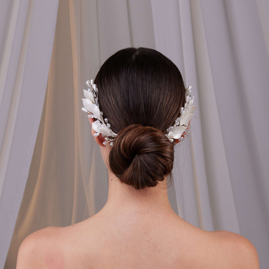 Two-Piece Resin Flower Hair Vine Set – Bridal Port, view 2