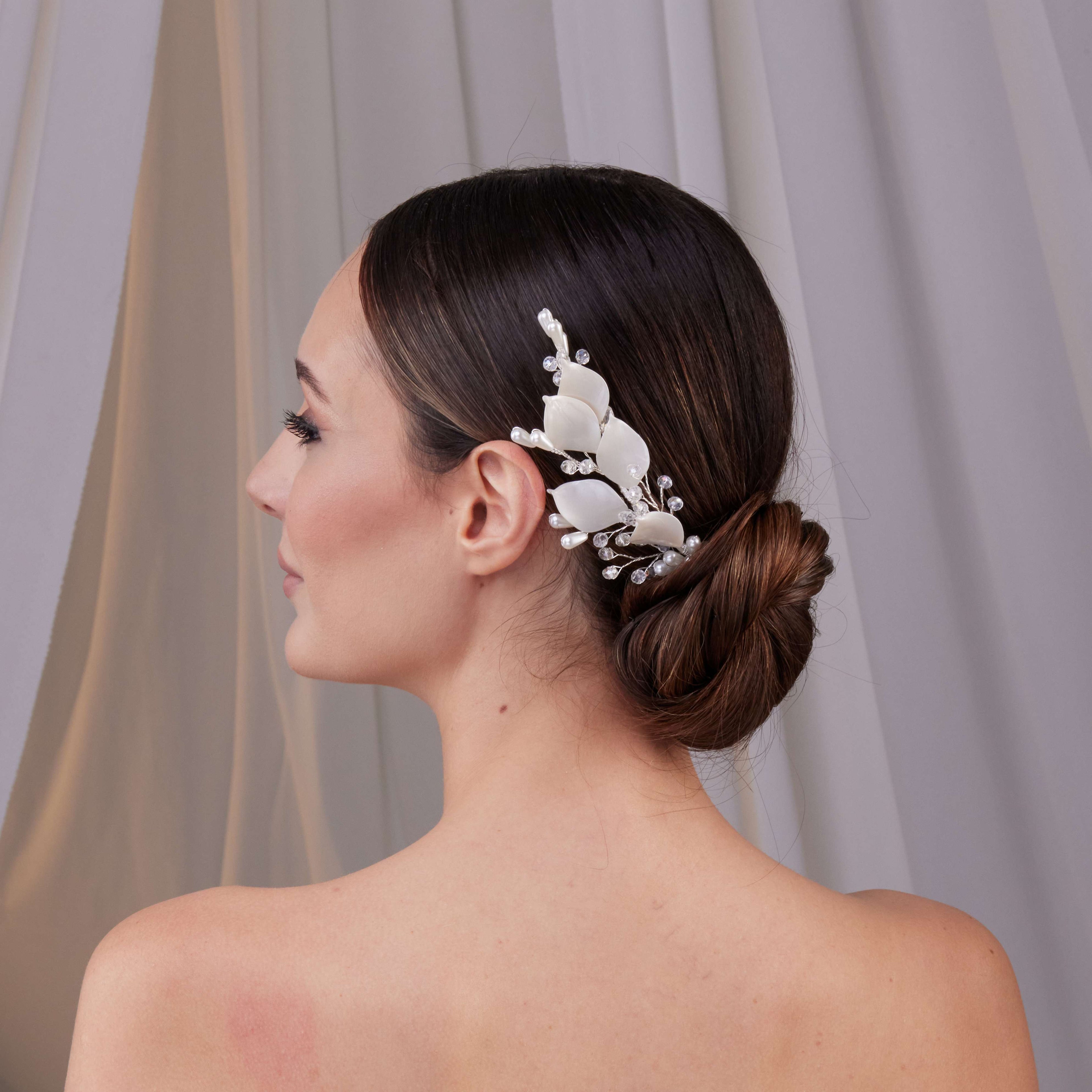 Two-Piece Resin Flower Hair Vine Set – Bridal Port, view 5