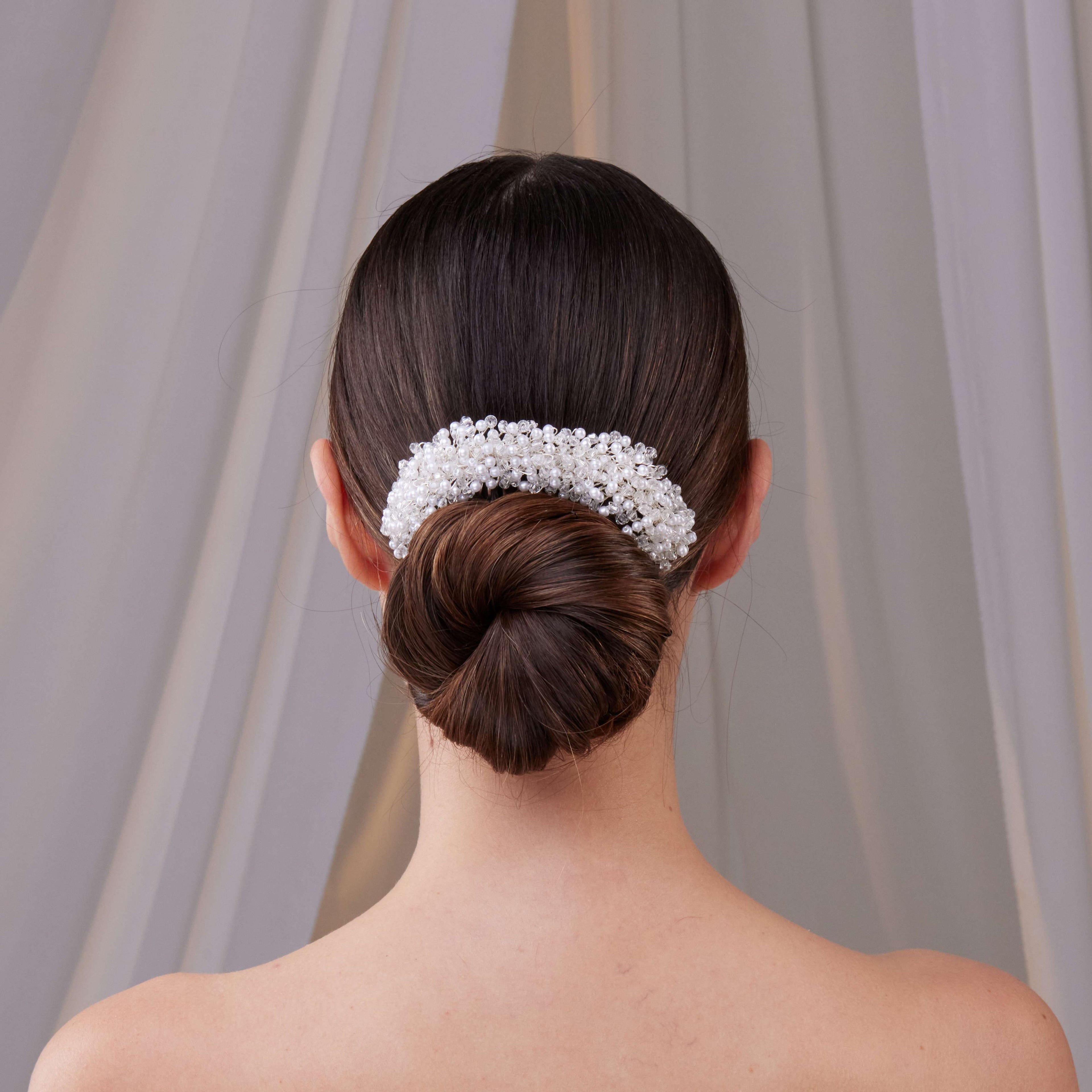 Elegant Pearl and Crystal Bridal Hair Comb – Bridal Port, view 6