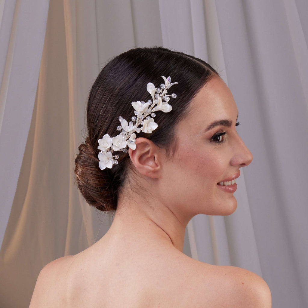 Elegant Resin Flower Bridal Hair Vine – Bridal Port