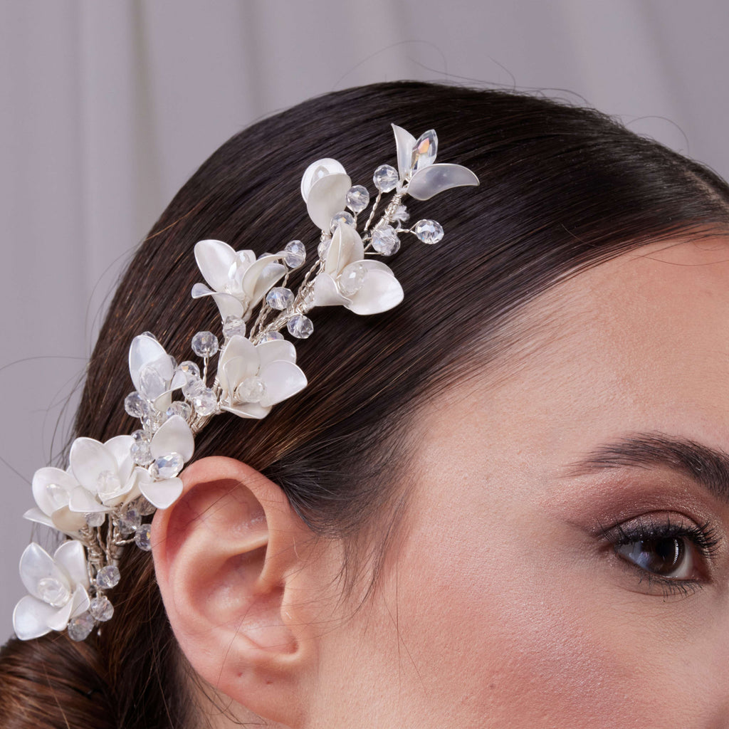 Elegant Resin Flower Bridal Hair Vine – Bridal Port, view 6