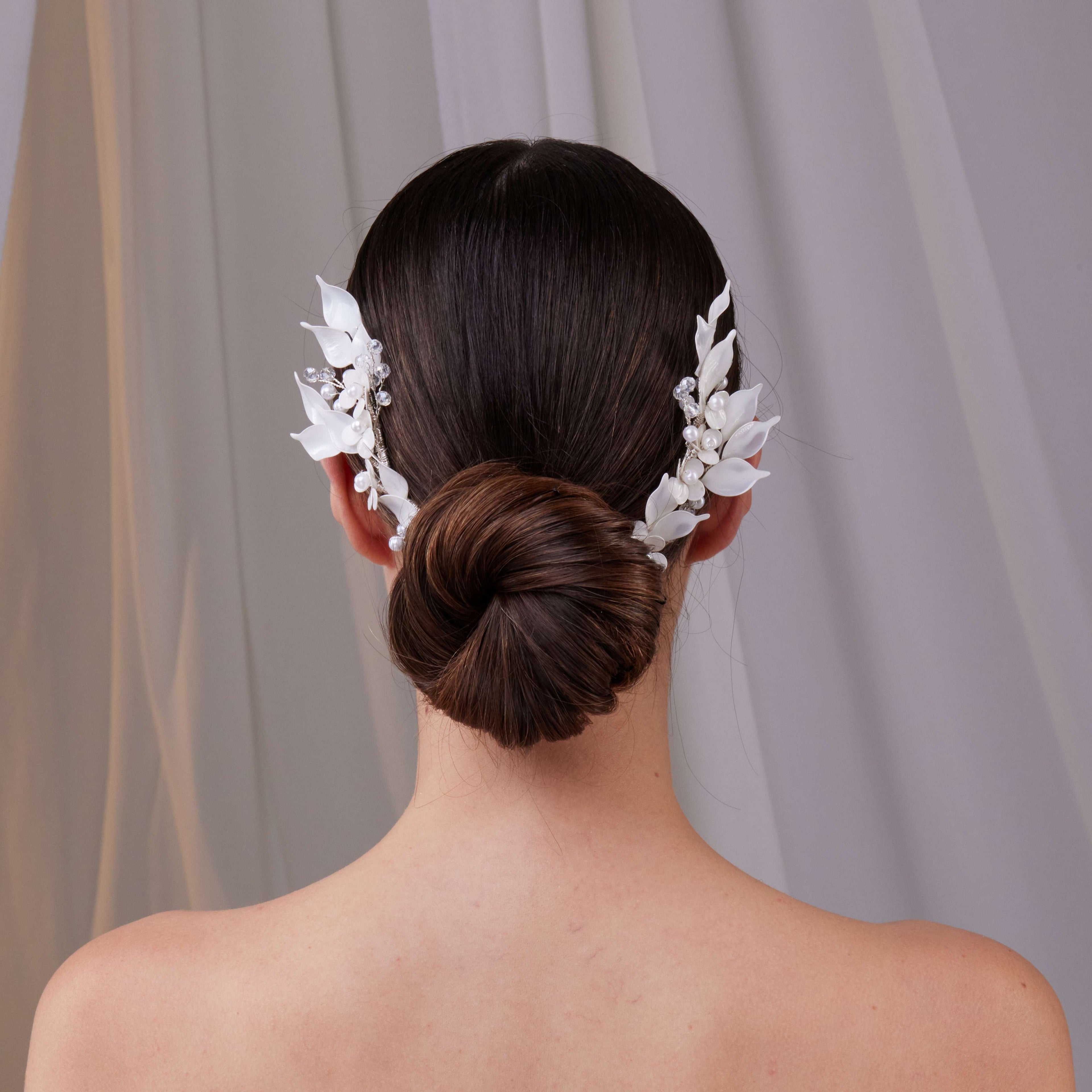 Two-Piece Resin Flower Bridal Hair Vine Set – Bridal Port, view 3