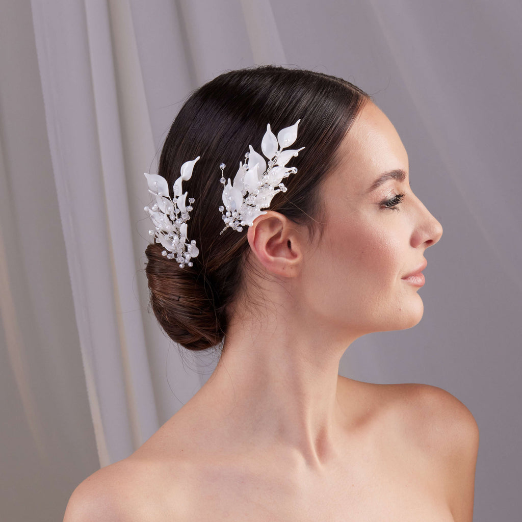 Two-Piece Resin Flower Bridal Hair Vine Set – Bridal Port, view 3