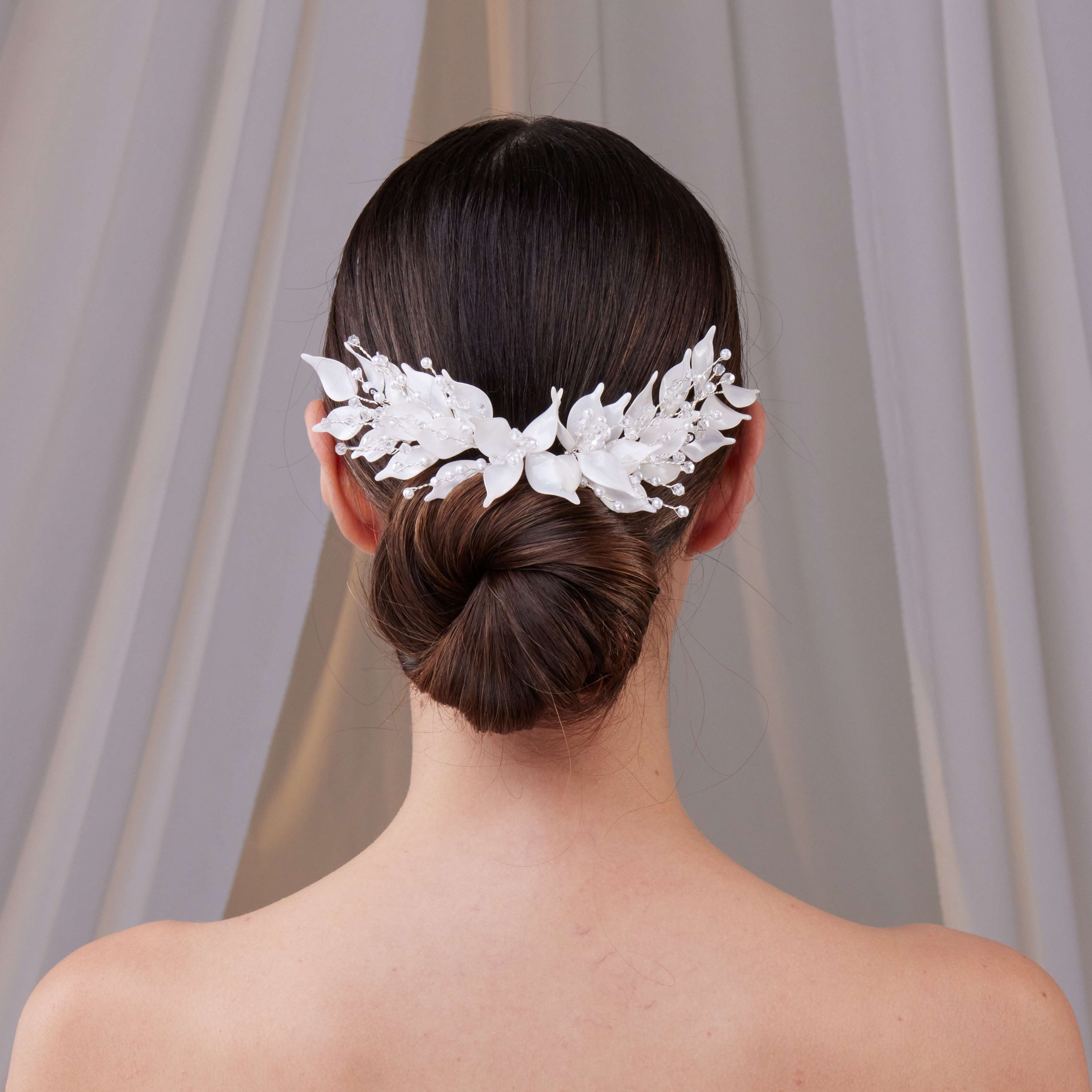 Elegant Resin Leaf Hair Comb – Bridal Port, view 4
