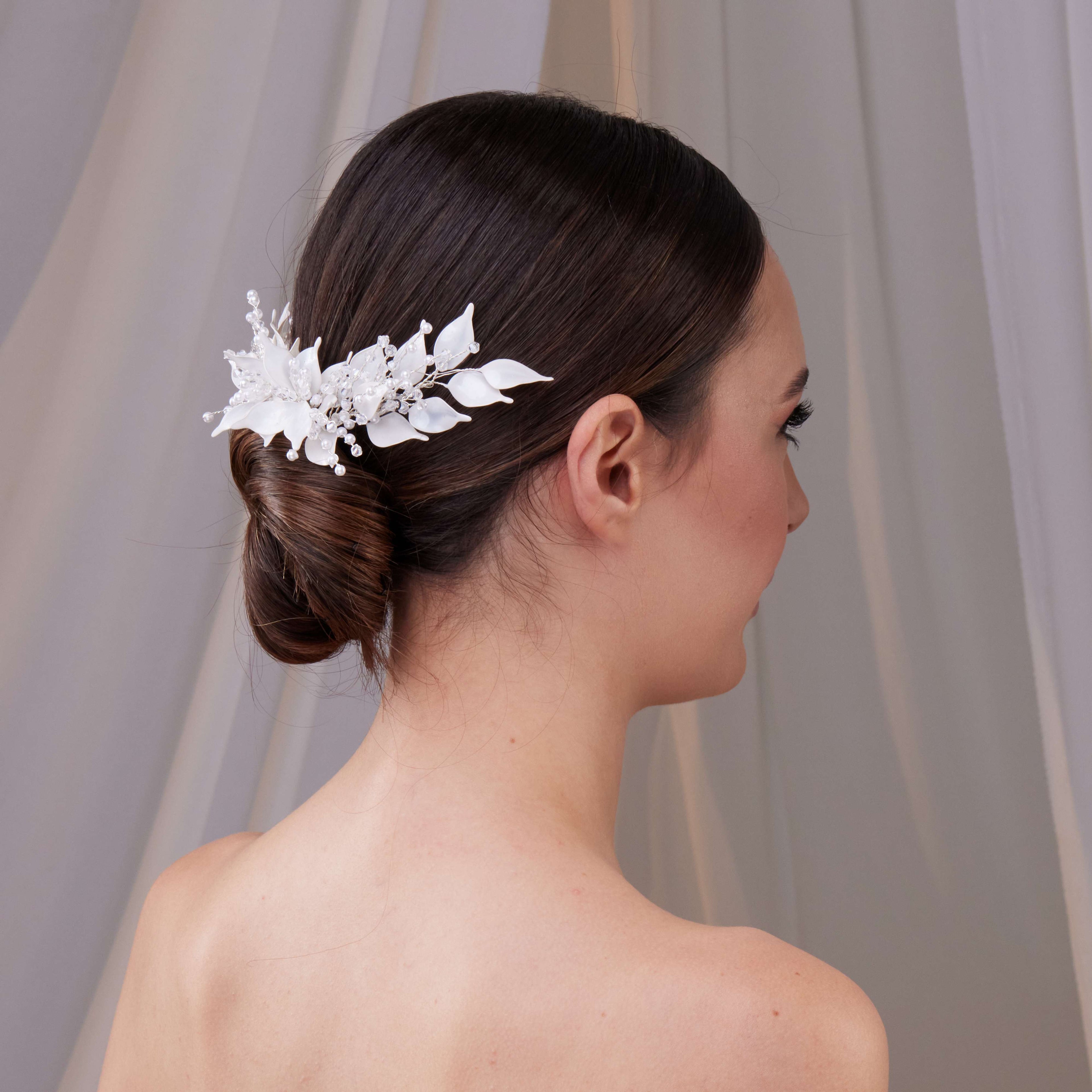 Elegant Resin Leaf Hair Comb – Bridal Port, view 5