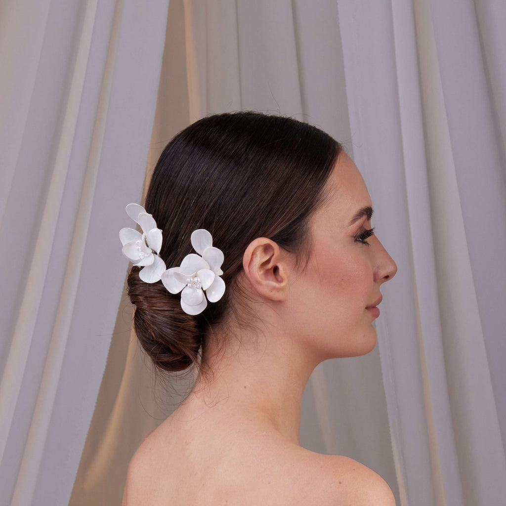 Two-Piece Resin Flower Hair Pin Set – Bridal Port, view 6