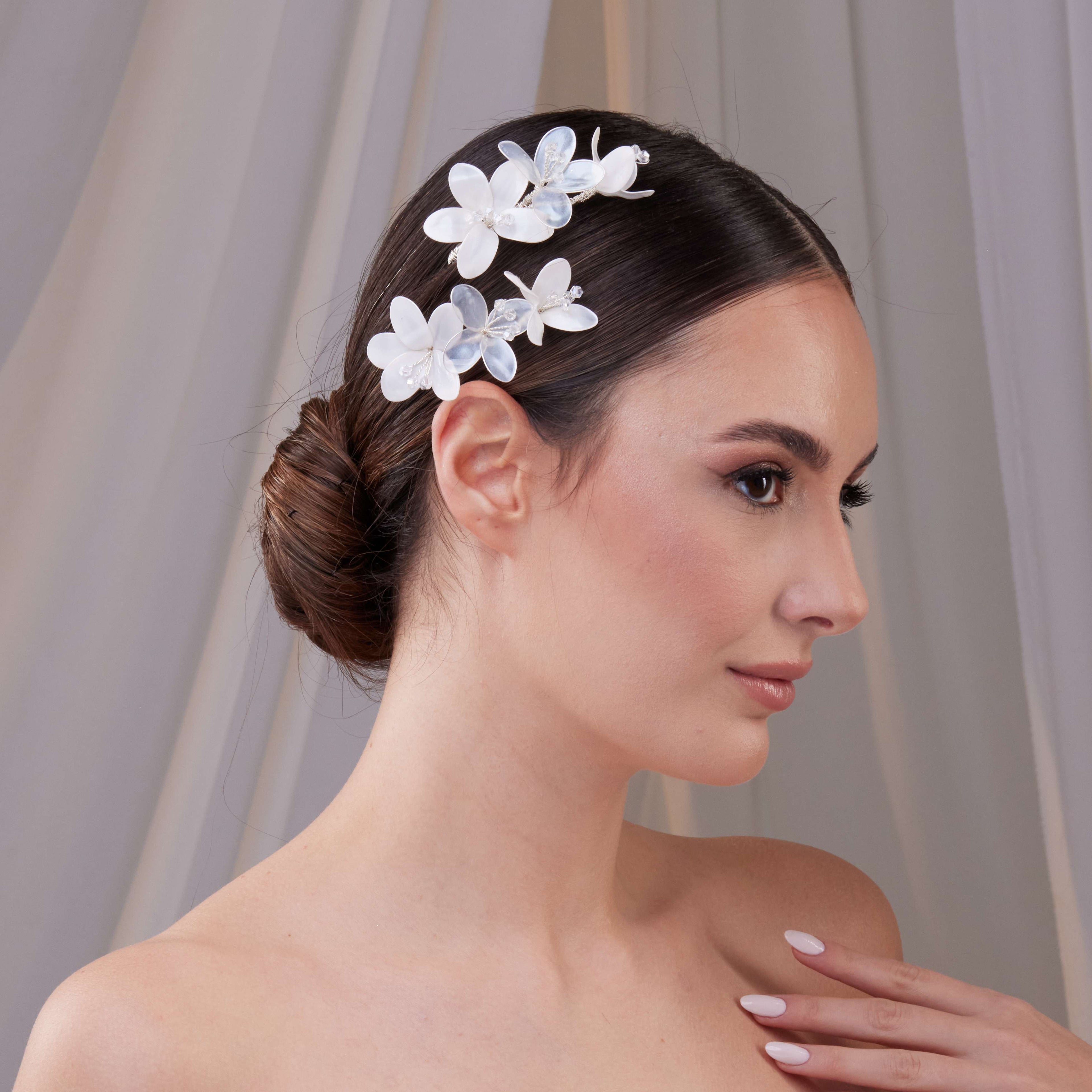 Two-Piece Resin Flower Hair Vine Set – Bridal Port