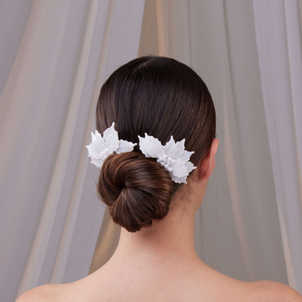 Two-Piece Resin Flower Wedding Hair Comb Set – Bridal Port, view 5
