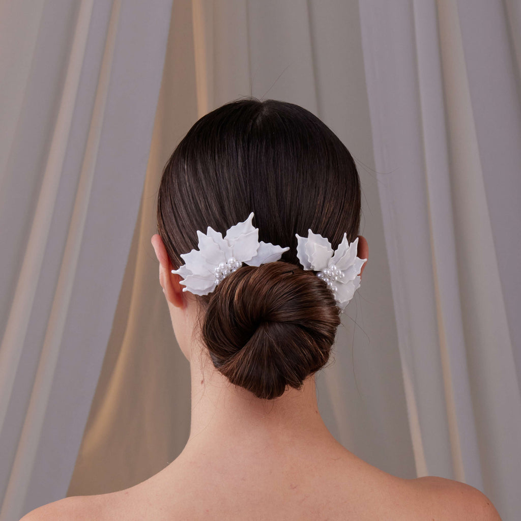 Two-Piece Resin Flower Wedding Hair Comb Set – Bridal Port, view 6