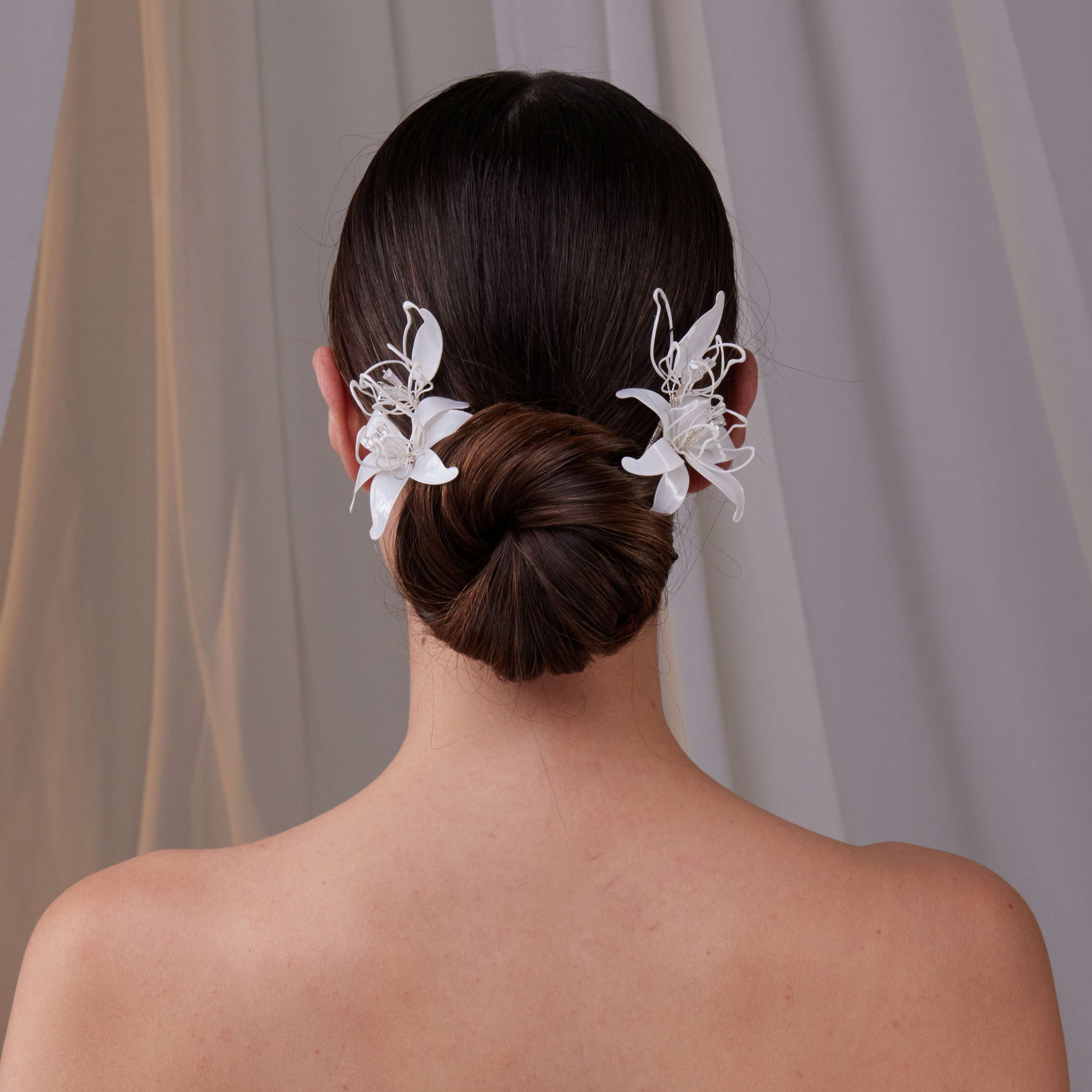 Two-Piece Resin Flower Hair Pin Set – Bridal Port, view 5