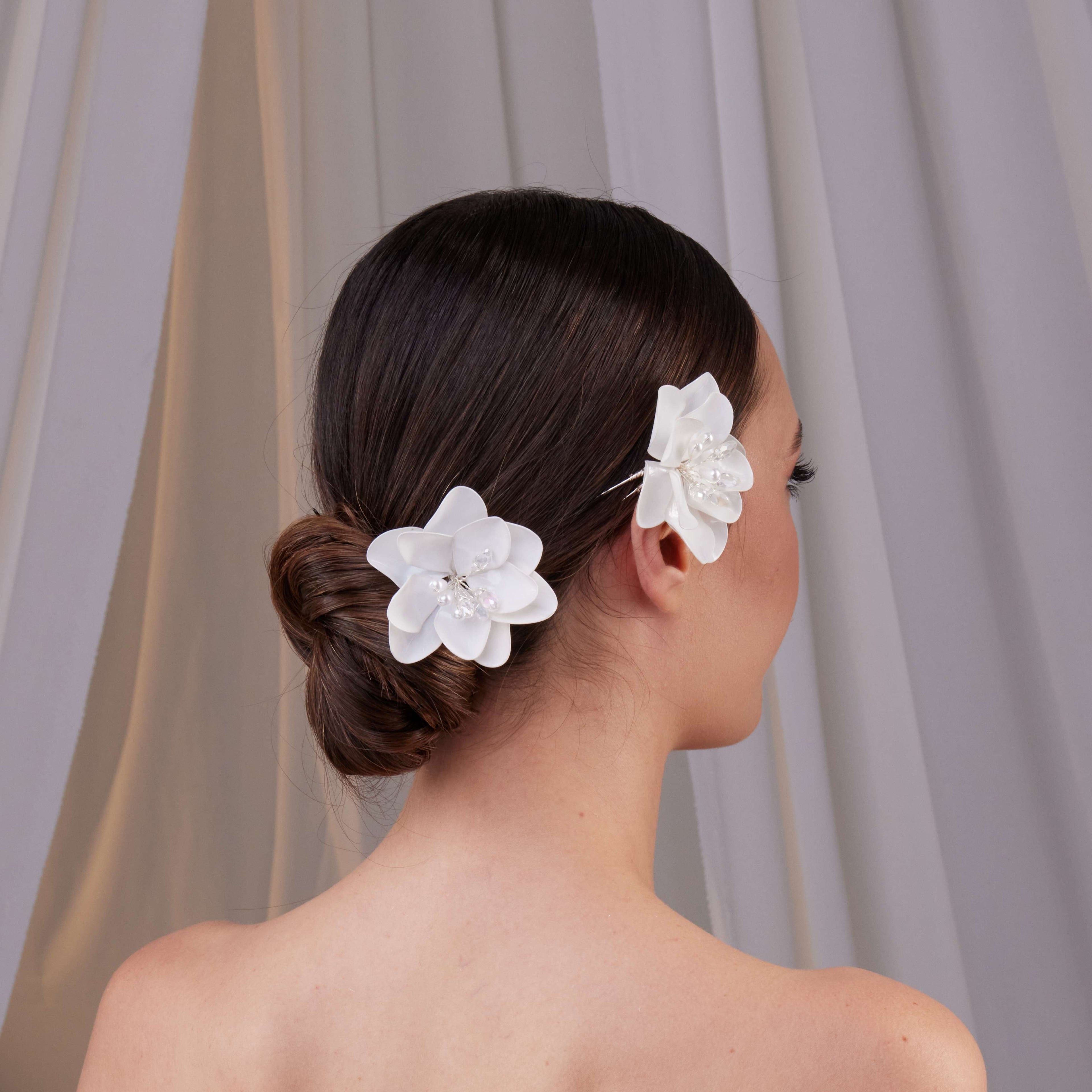 Two-Piece Resin Flower Hair Pin Set – Bridal Port, view 4