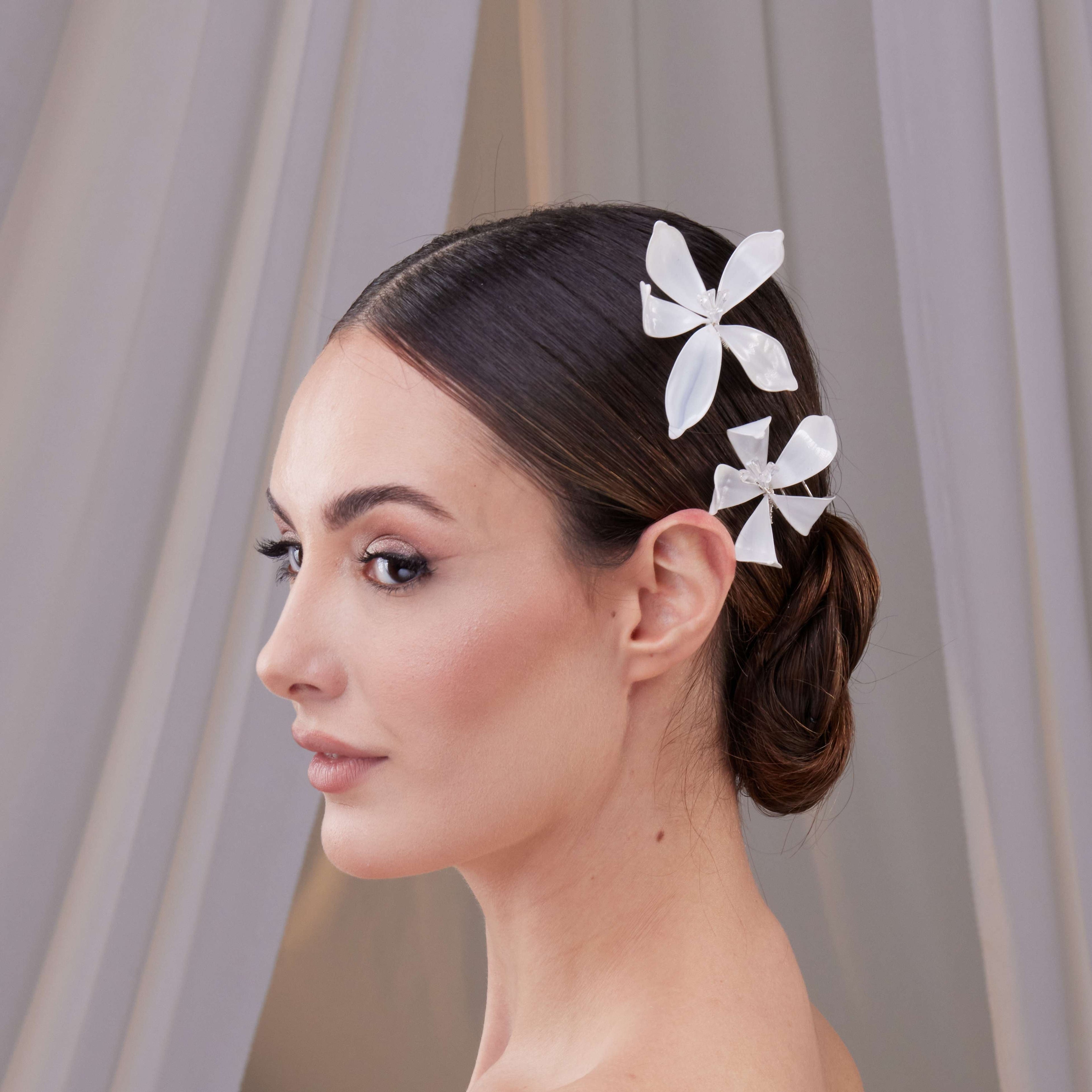 Two-Piece Resin Flower Hair Pin Set – Bridal Port, view 3