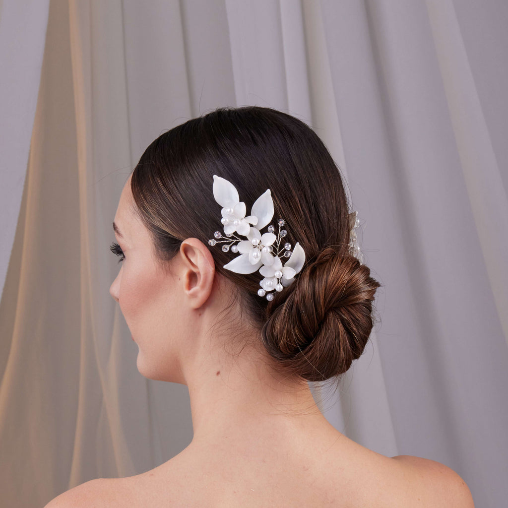 Two-Piece Resin Flower Hair Vine Set – Bridal Port, view 3