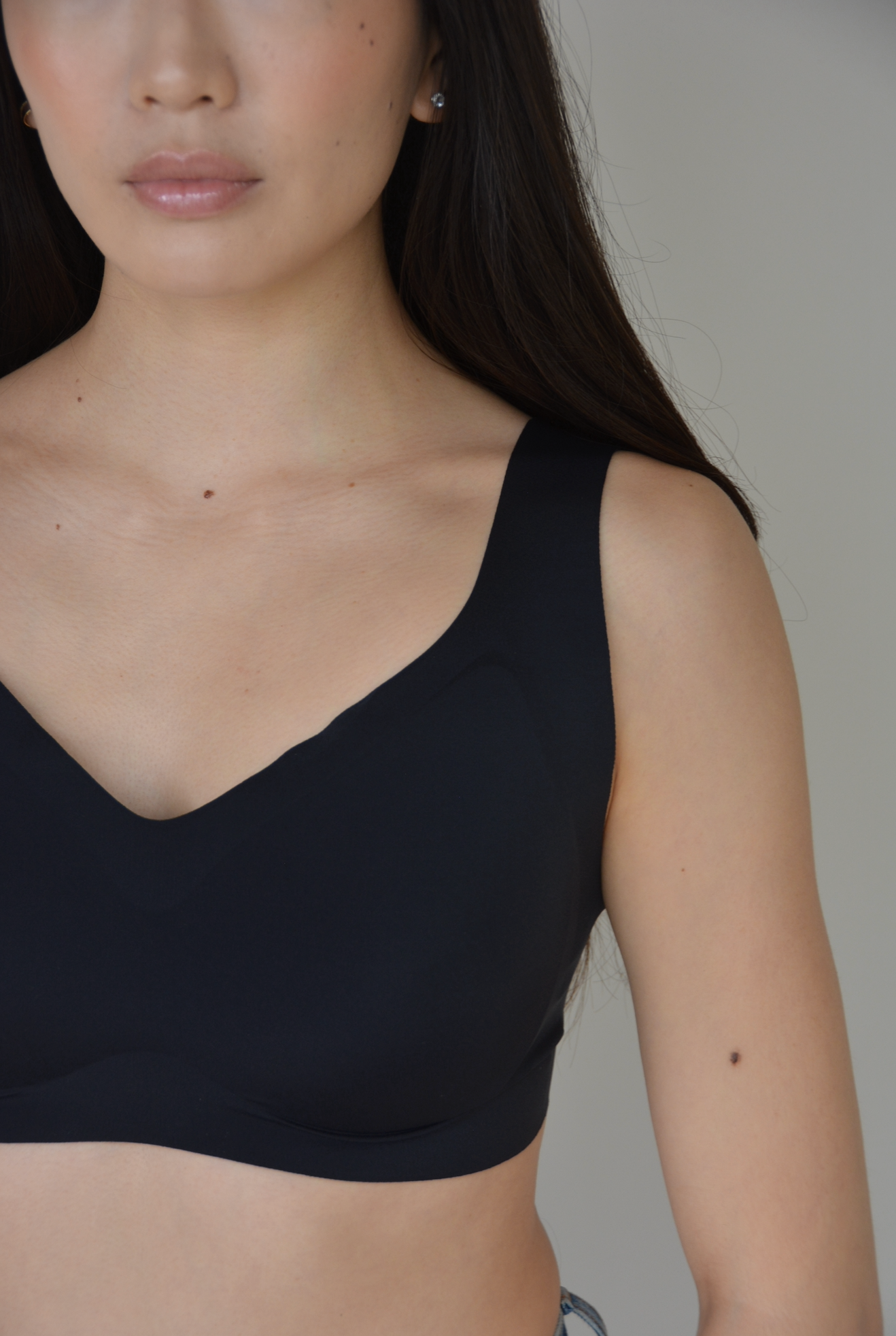 The Only Bra V-Neck Lift Bra — under plunge dress demo