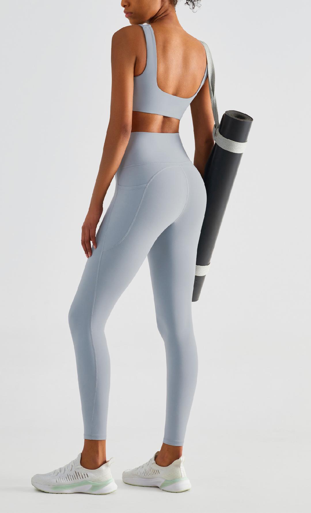 BLACKOUT BARBELL Koa Legging (Comet) — detail and construction