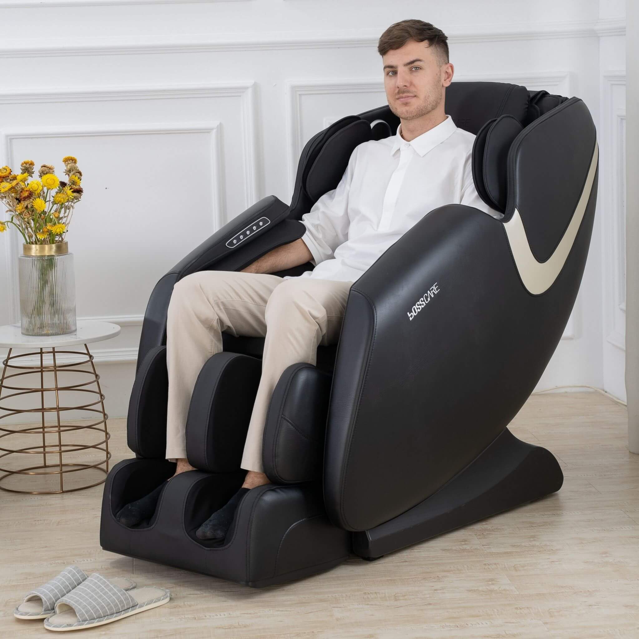 Bosscare Full-Body Zero-Gravity Leather Massage Chair With Zero Gravity And Bluetooth [GR8012] (SAK12074) – SAKSBY WHOLESALE,