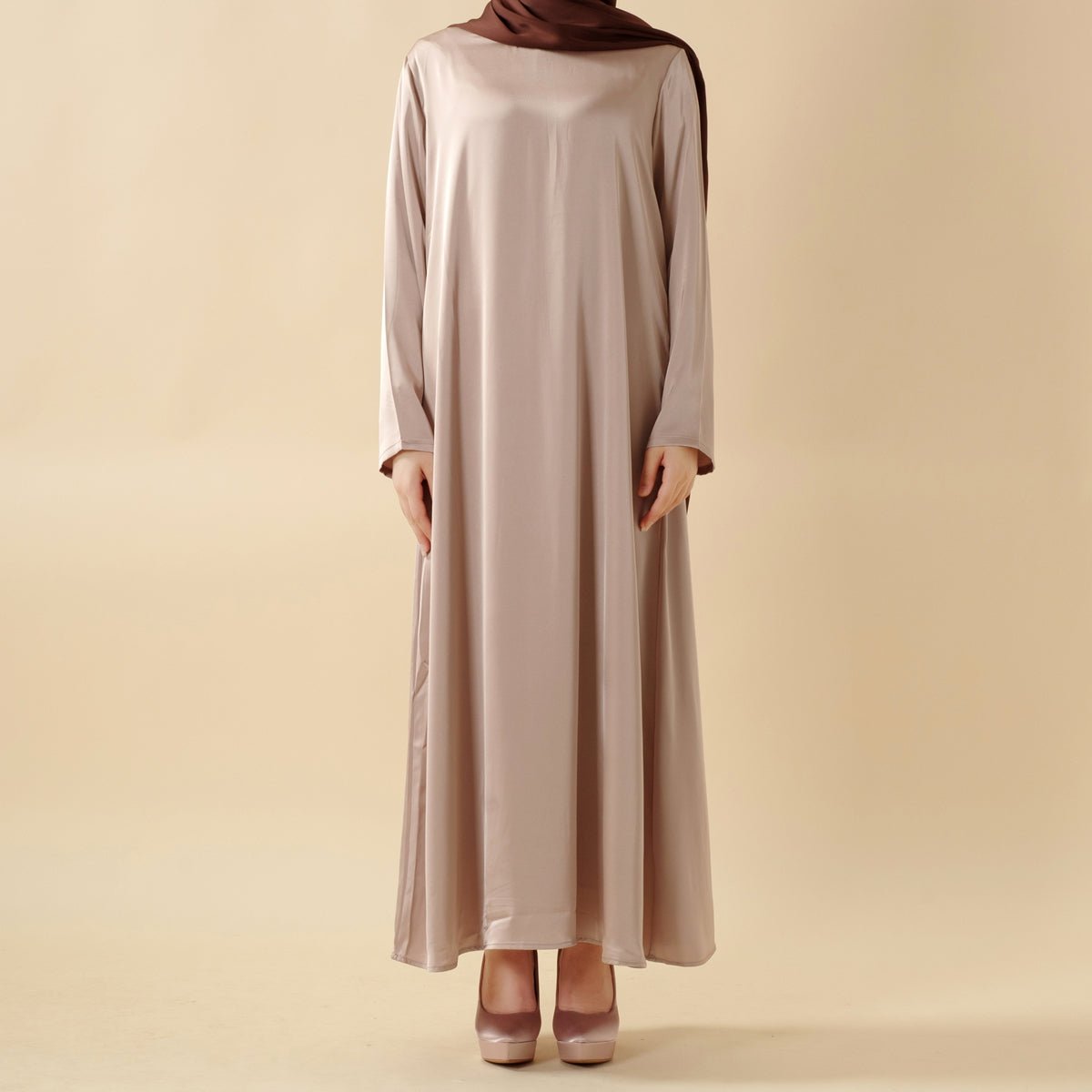 Mariam's Collection Bow Tie Sleeve Abaya Set With Long-sleeve Inner Dress (MOA026) — comparison shot