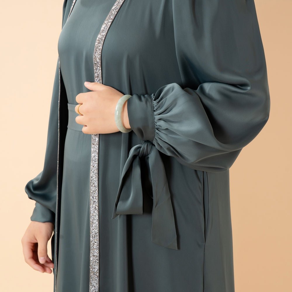 Mariam's Collection Bow Tie Sleeve Abaya Set With Long-sleeve Inner Dress (MOA026) — side view
