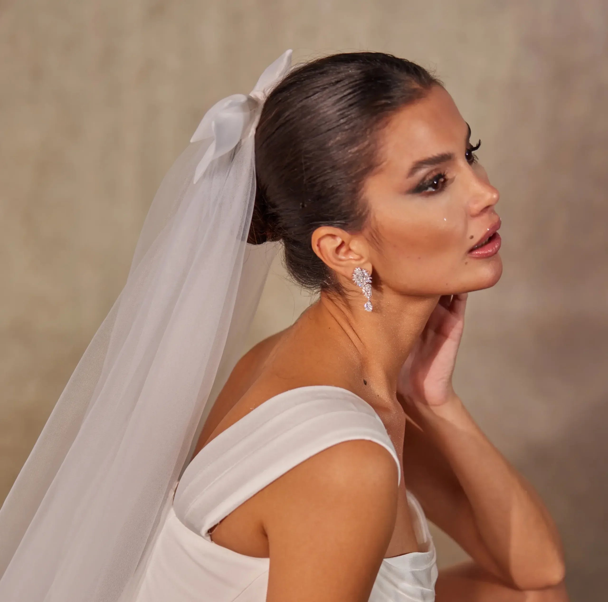 Elegant Bow Wedding Veil – Bridal Port, view 9