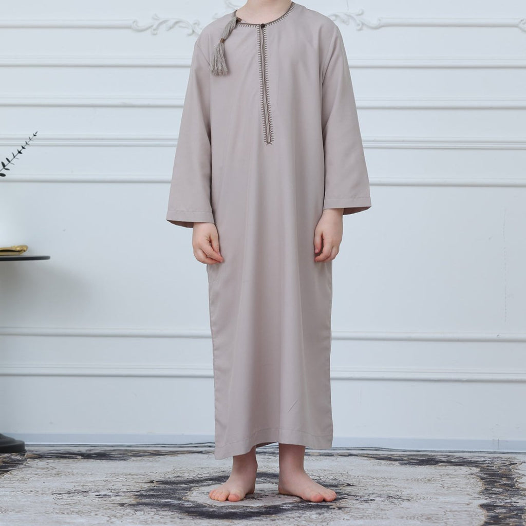 Boys Embroidered Thobe with Tassel Detail(MKB016)