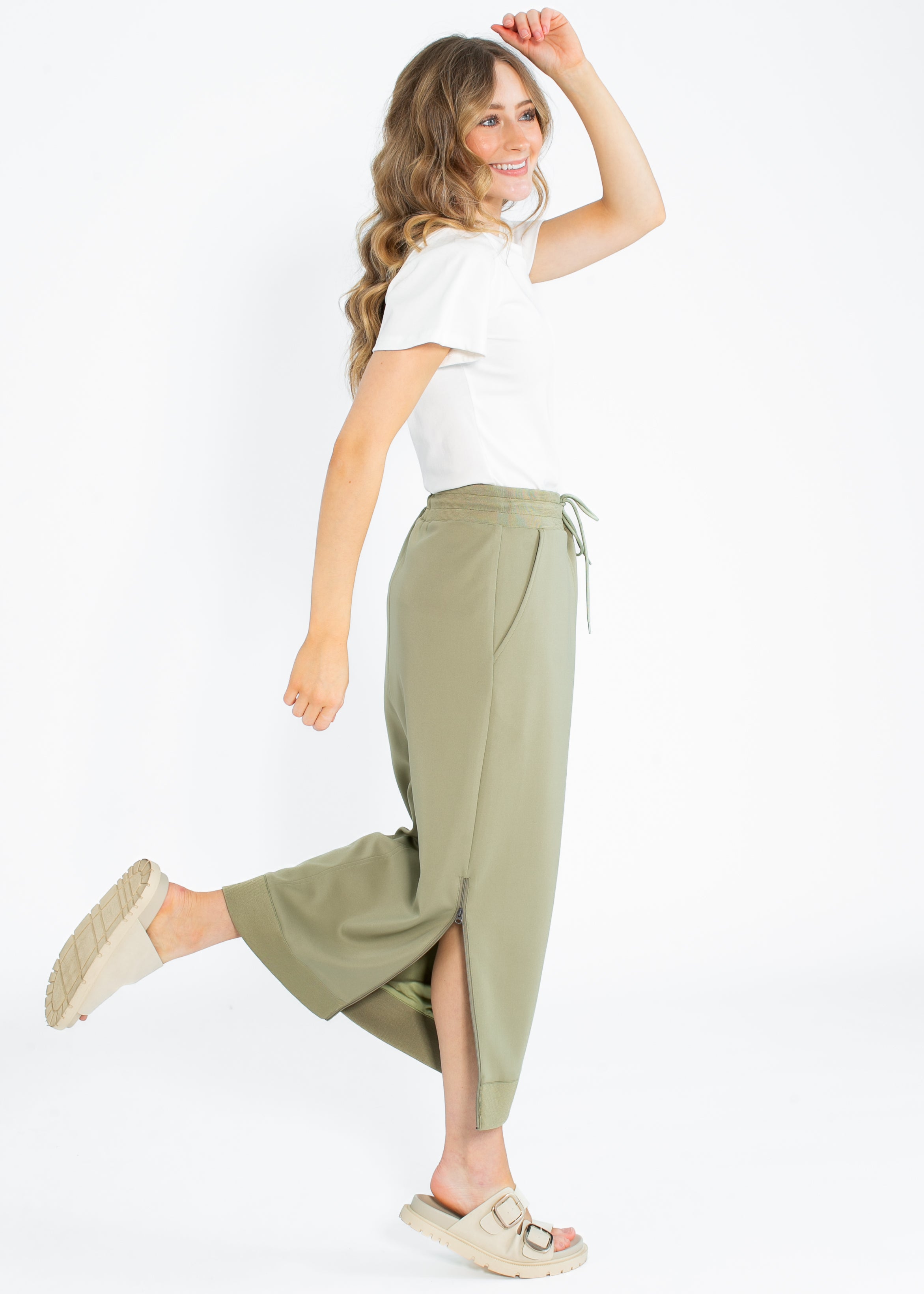 Inherit Co. Bradi Side Zipper Athletic Maxi Skirt — size reference
