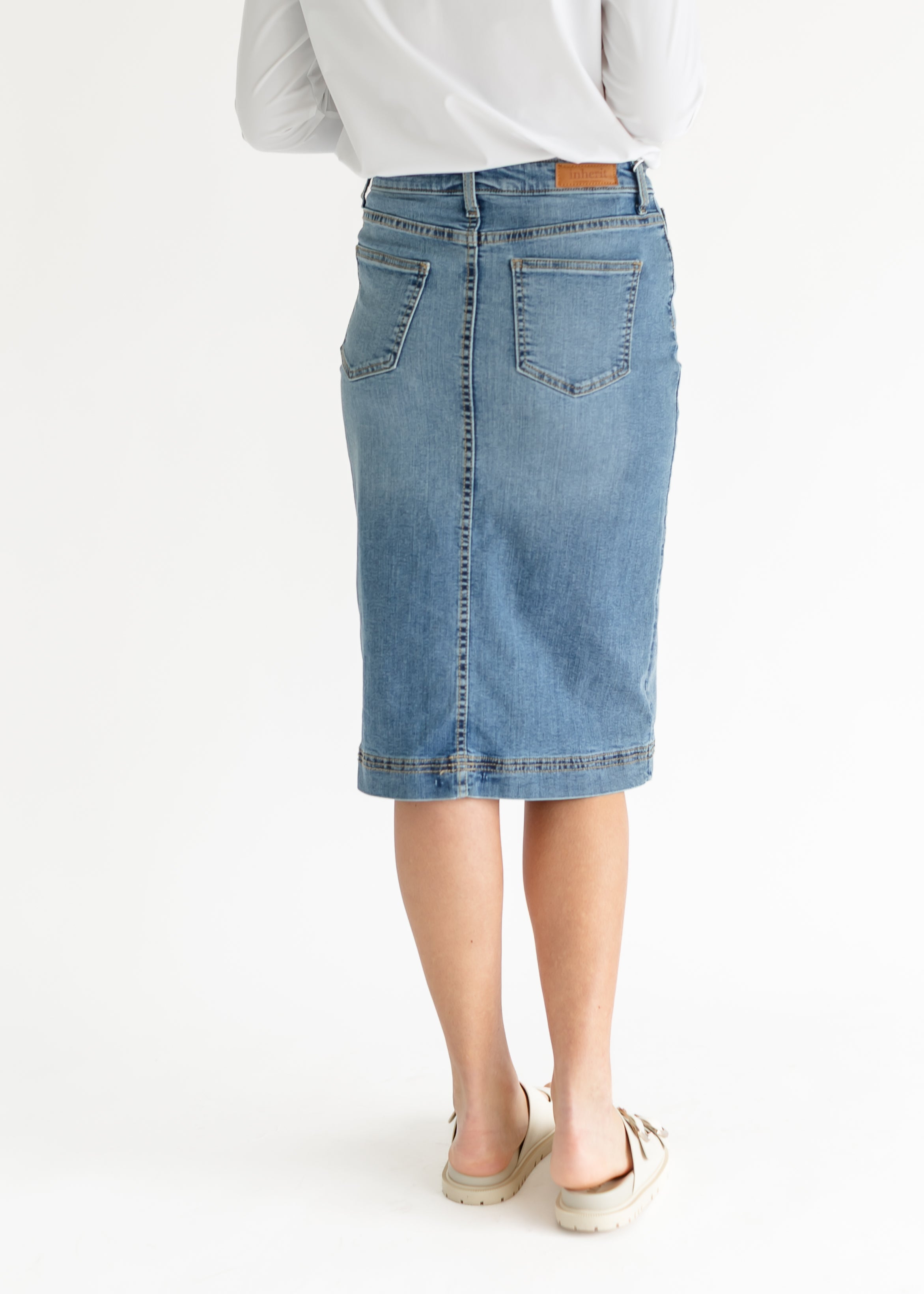 Inherit Co. Bryn Light Wash Denim Midi Skirt — size reference