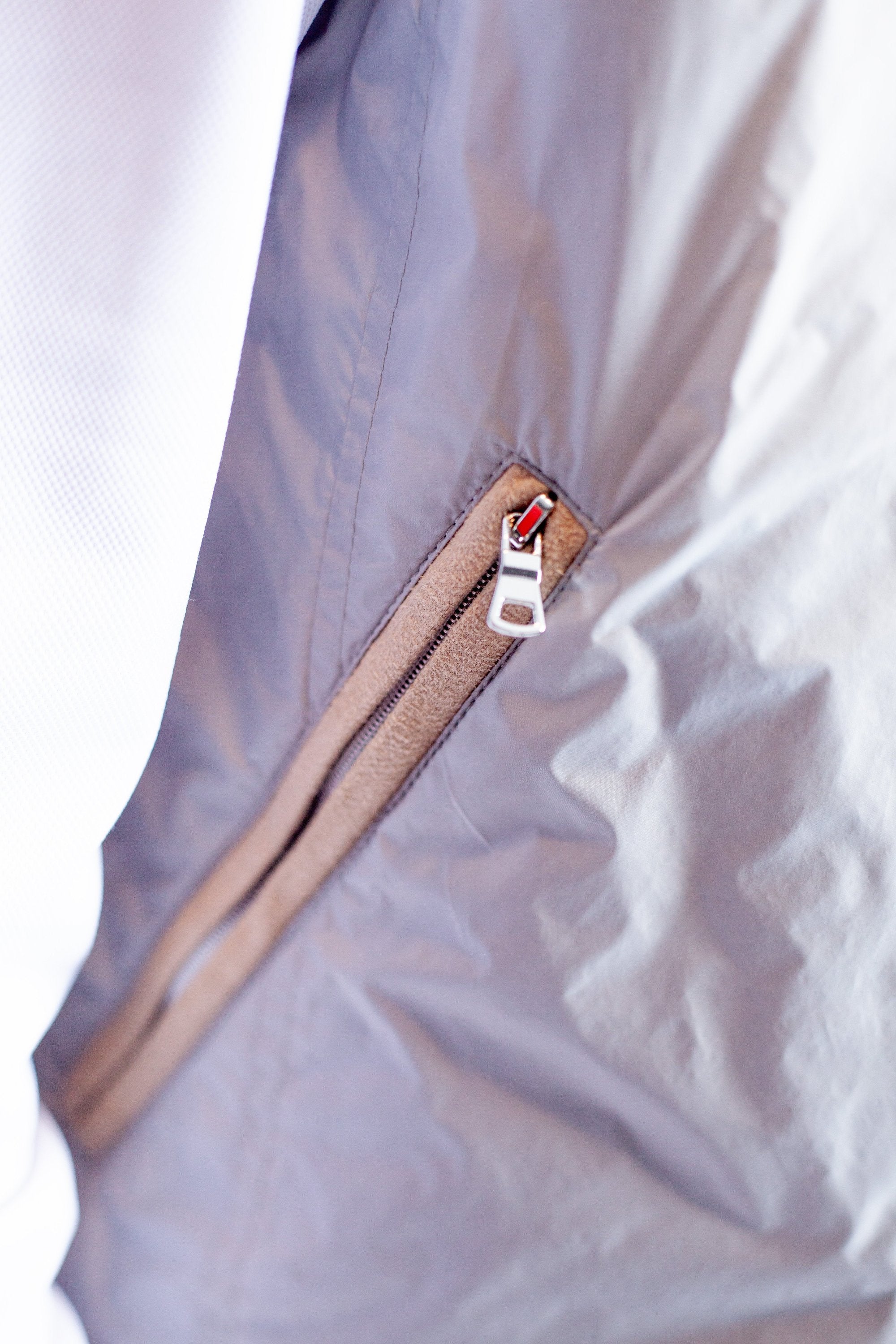 Buki Buki Tech Vest - Silver Grey — side view