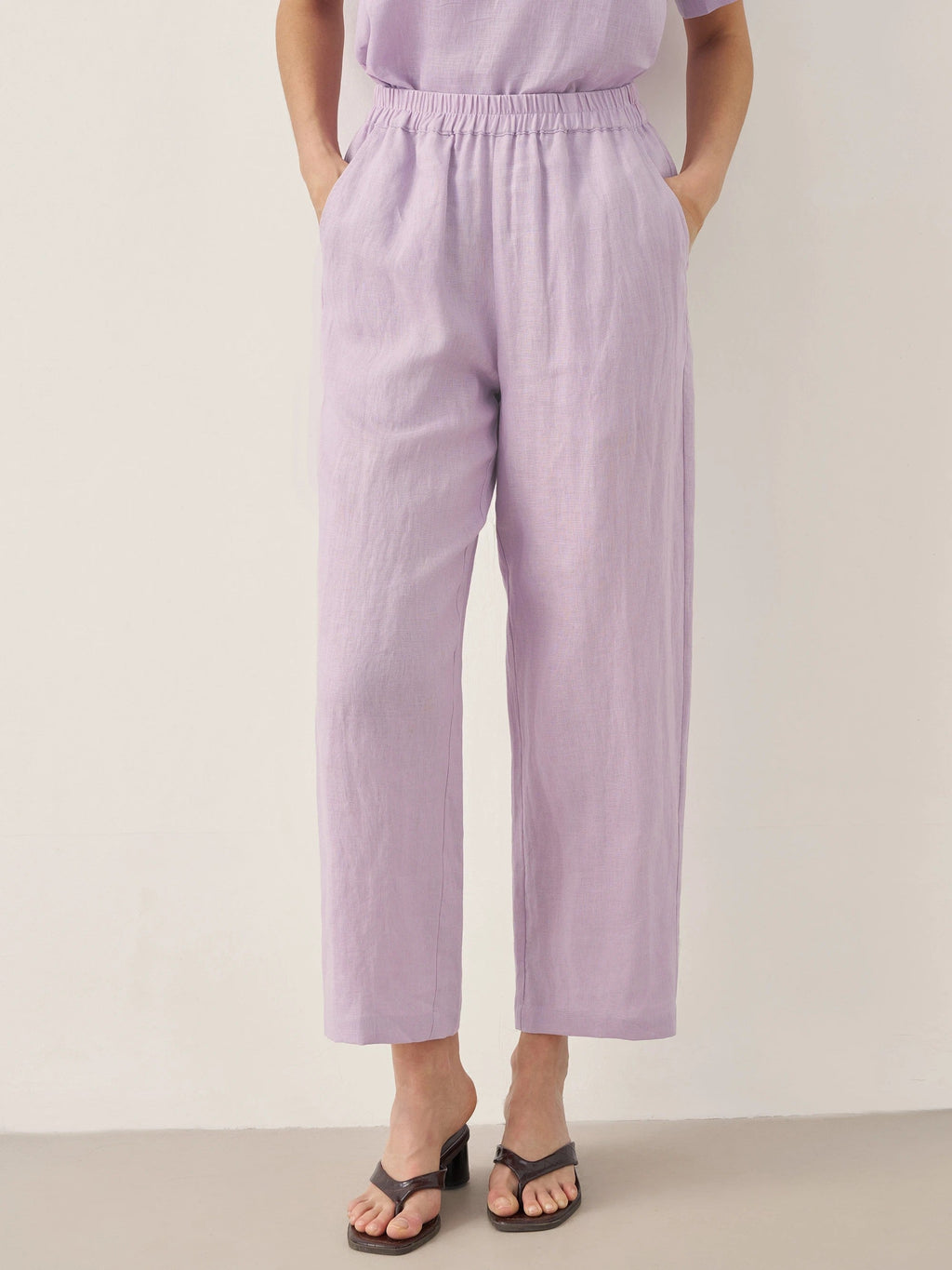LINTICO 100% Linen Short-Sleeve Round Neck Button Detail Top & Pants Set SASHA — detail shot 9