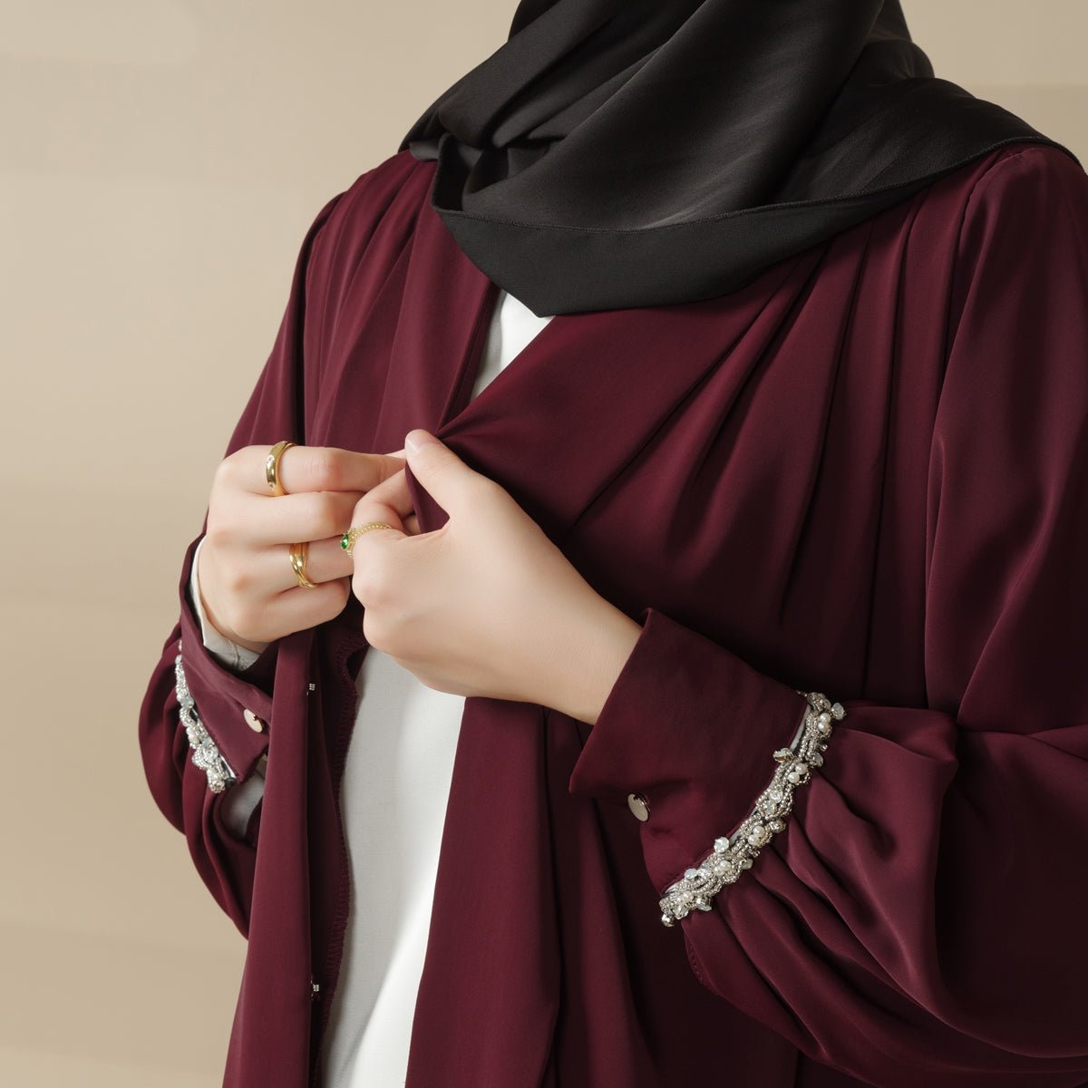 Mariam's Collection Mariam's Collection Cardigan Abaya, Western Style Abaya (MOA061) — product on model