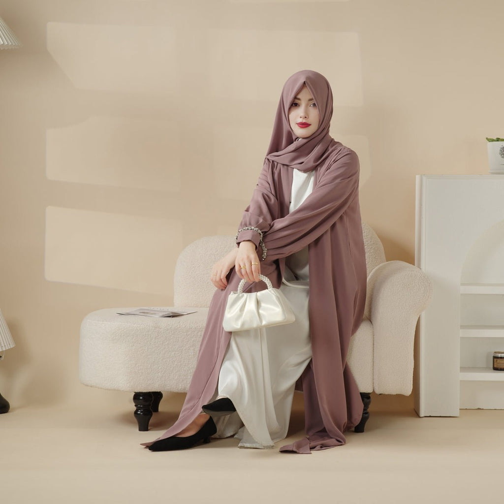 Mariam's Collection Mariam's Collection Cardigan Abaya, Western Style Abaya (MOA061) — construction detail