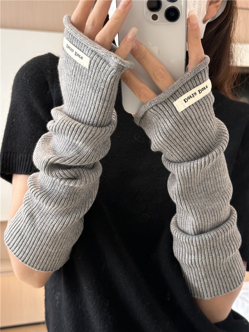 Mariam's Collection ‌Cascading Knit Sleeve Covers Cozy Elegance for Layered Style (MAC312) — product on model