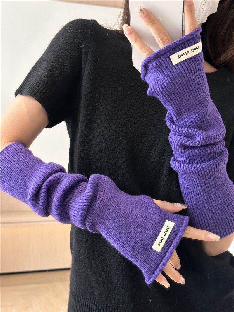Mariam's Collection ‌Cascading Knit Sleeve Covers Cozy Elegance for Layered Style (MAC312) — lifestyle context