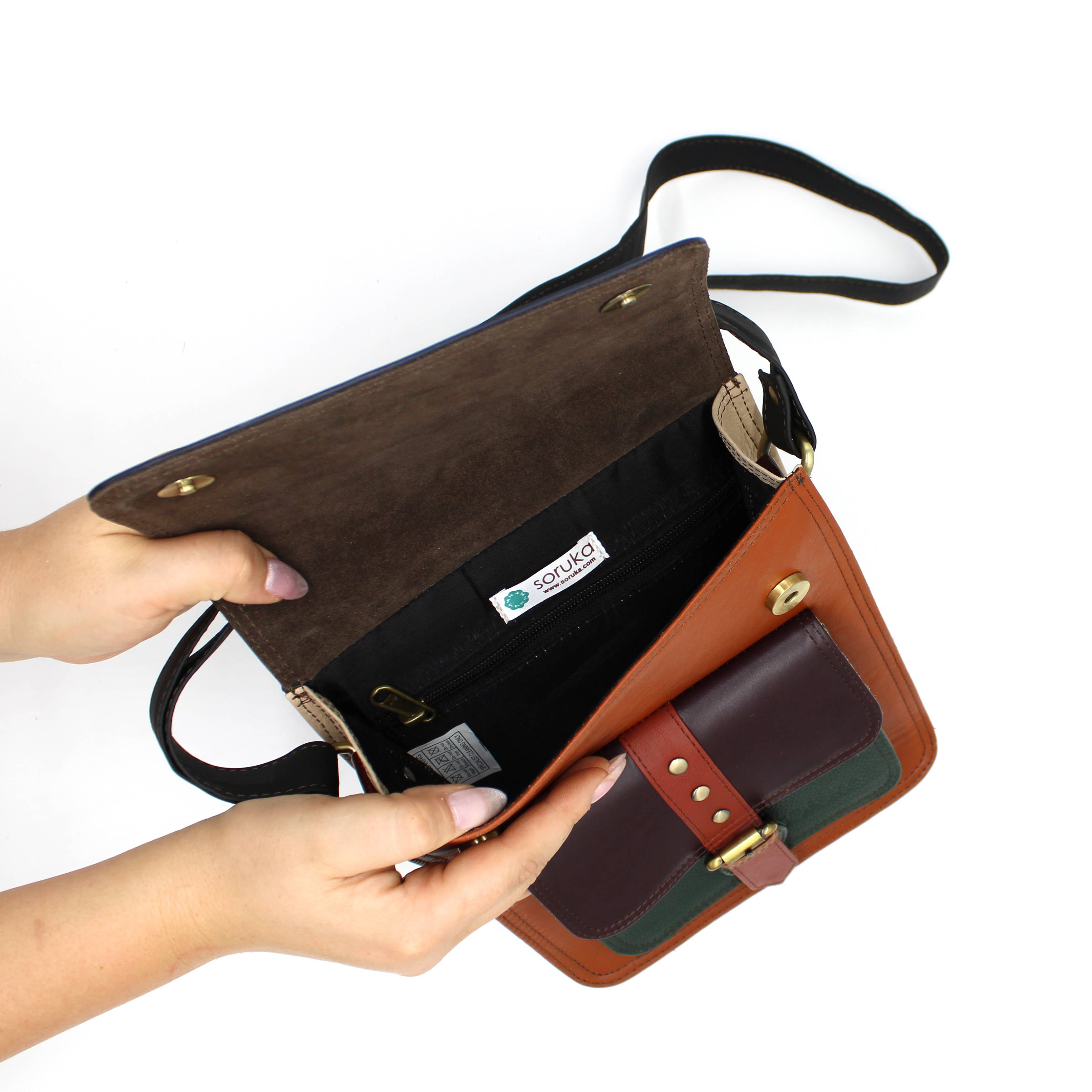 Soruka Isla · Unisex Leather Crossbody Bag