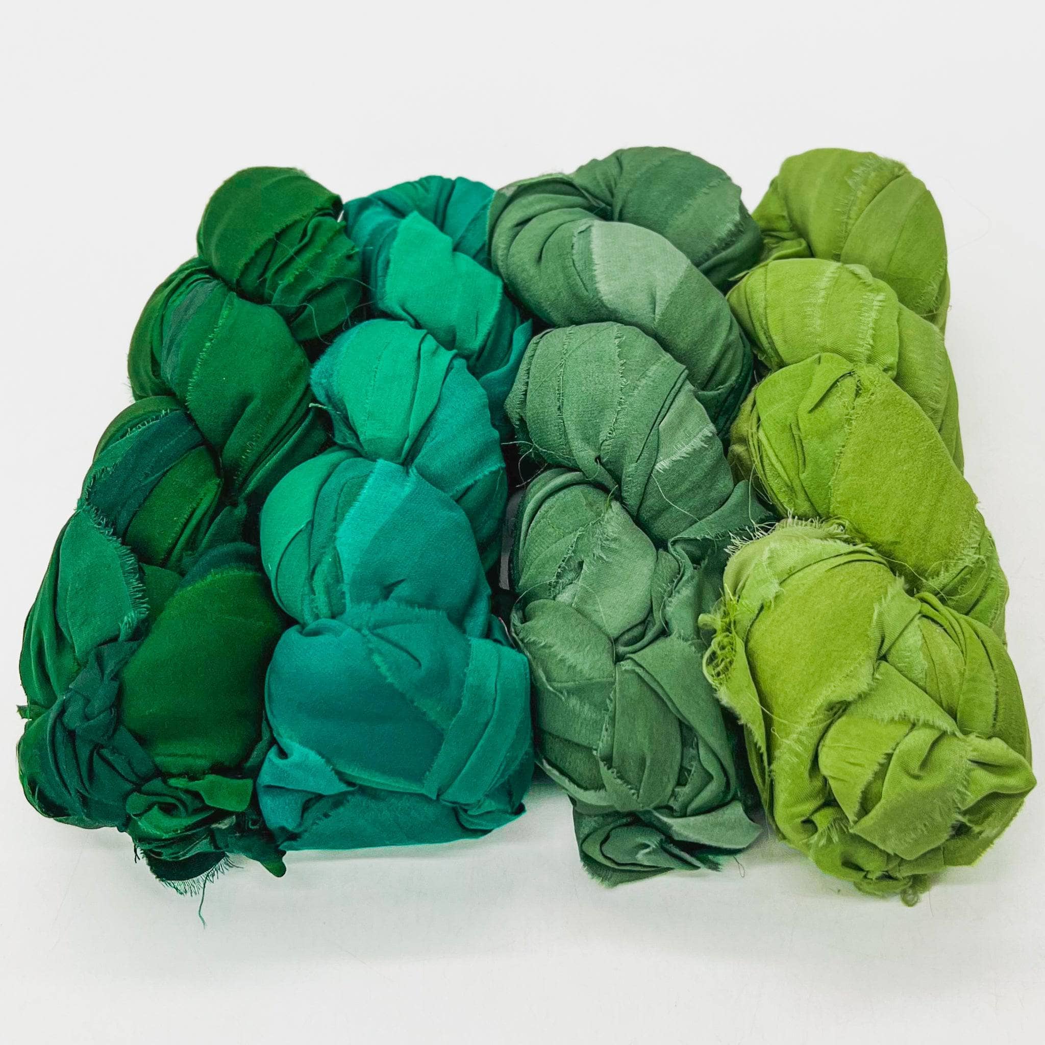 Darn Good Yarn Chiffon Ribbon Ombre Packs + Free Patterns — construction detail