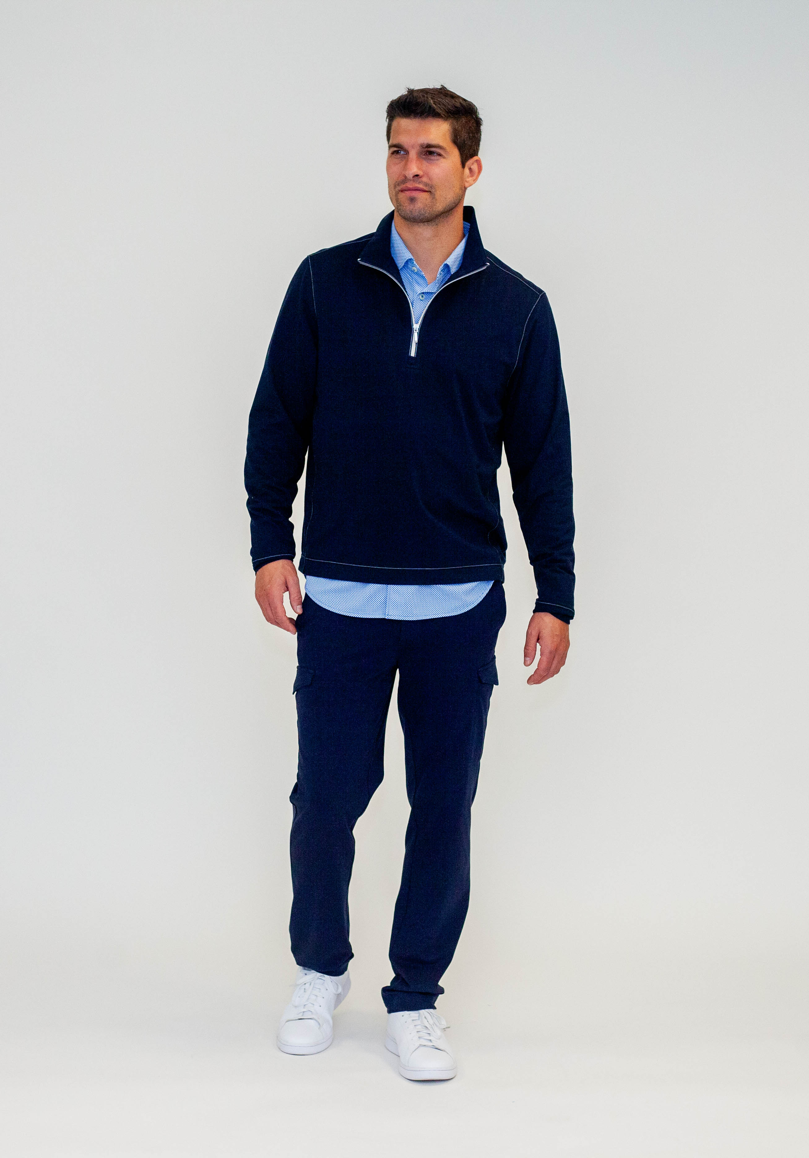 Buki Buki Cinqo Travel Half Zip - Black — in-use photo