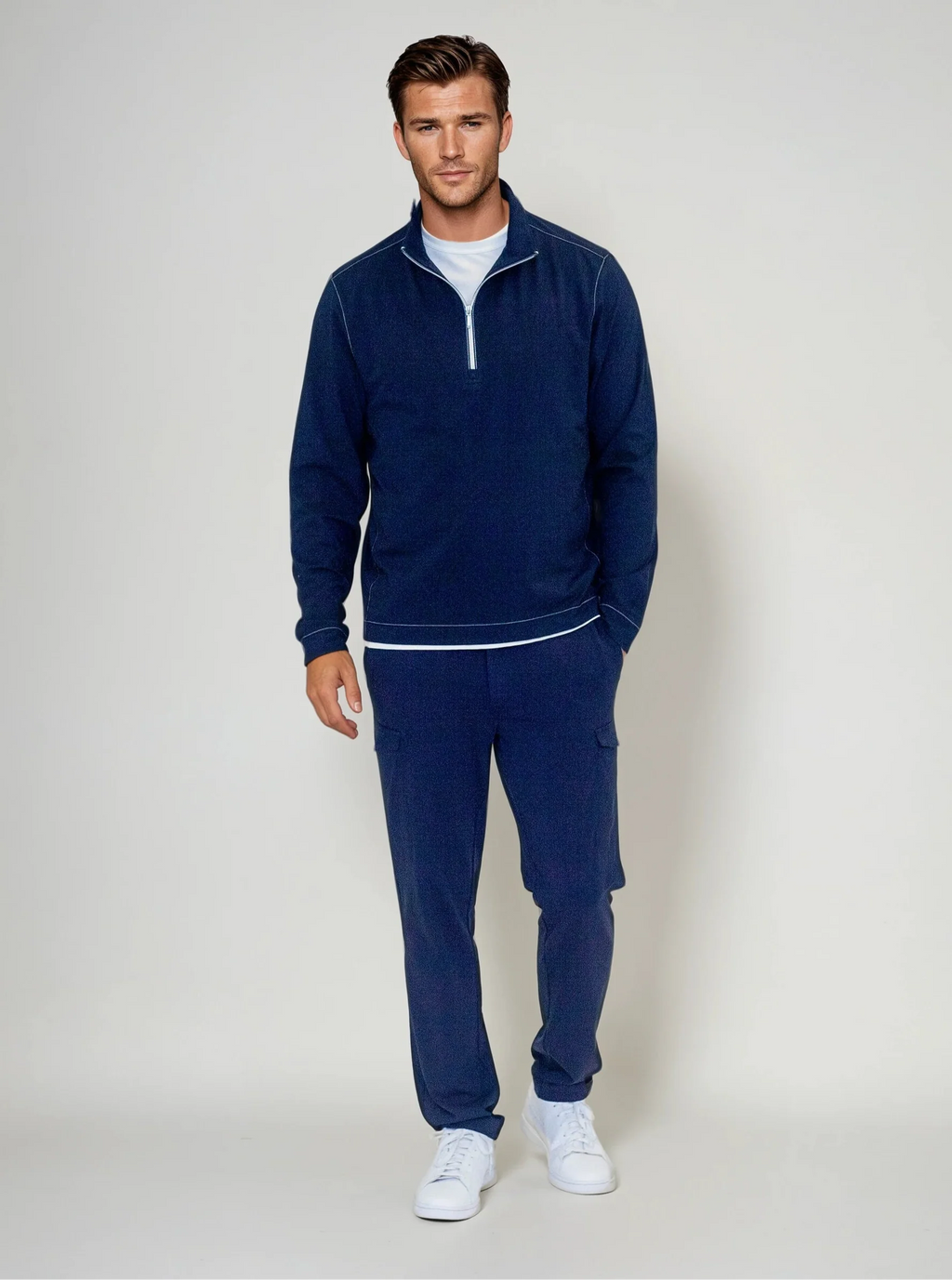 Buki Buki Cinqo Travel Half Zip - Navy — detail close-up