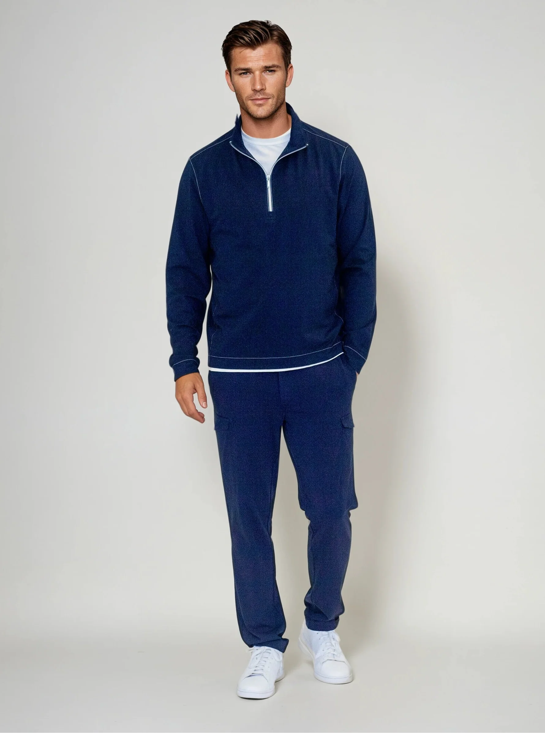Buki Buki Cinqo Travel Half Zip - Navy — detail close-up
