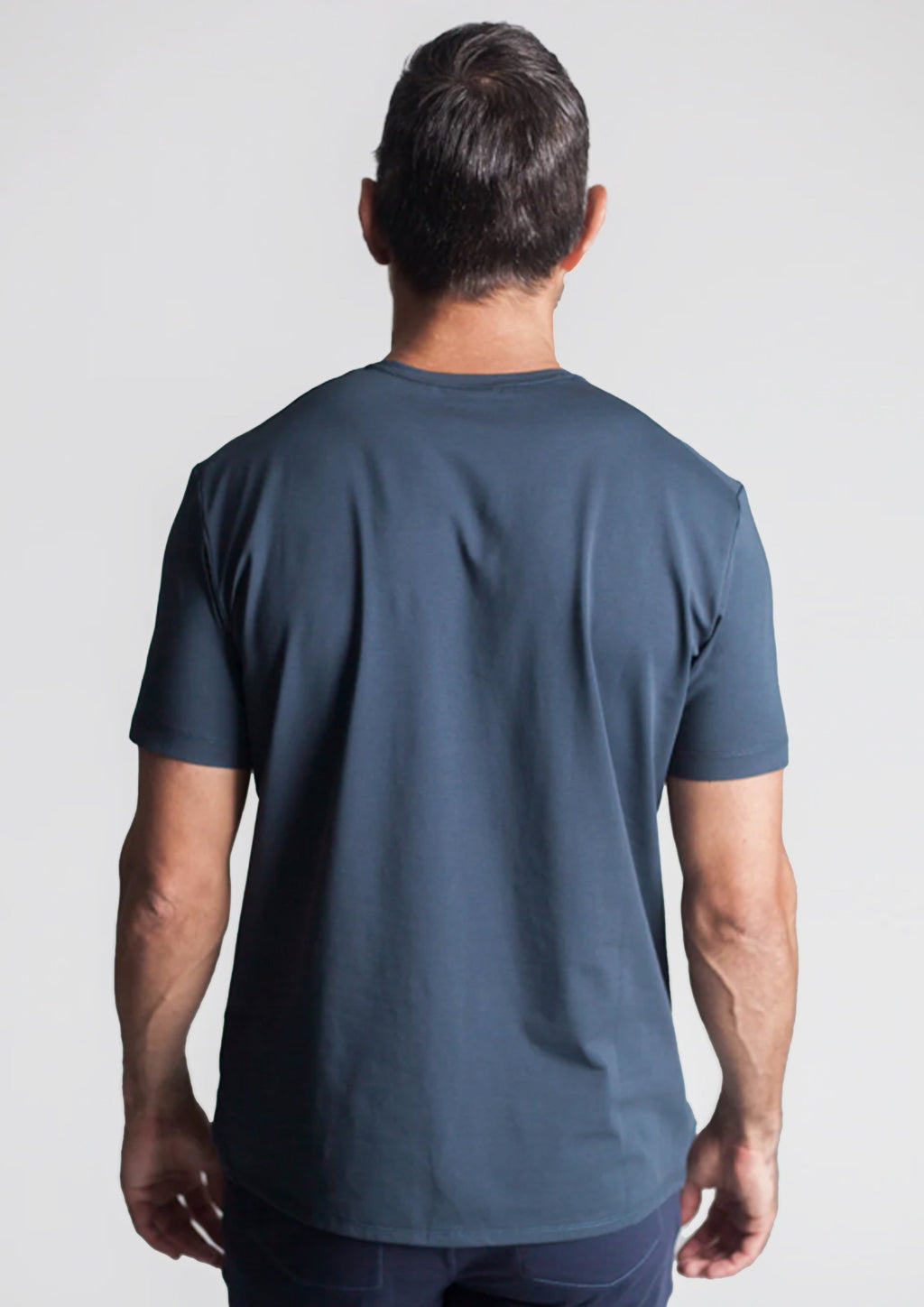 Buki Buki Cinqo Tech Tee - Blue Night — side view