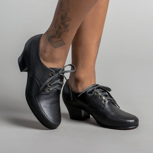 Claire 1940s Oxfords (Black) — historical footwear by American Duchess