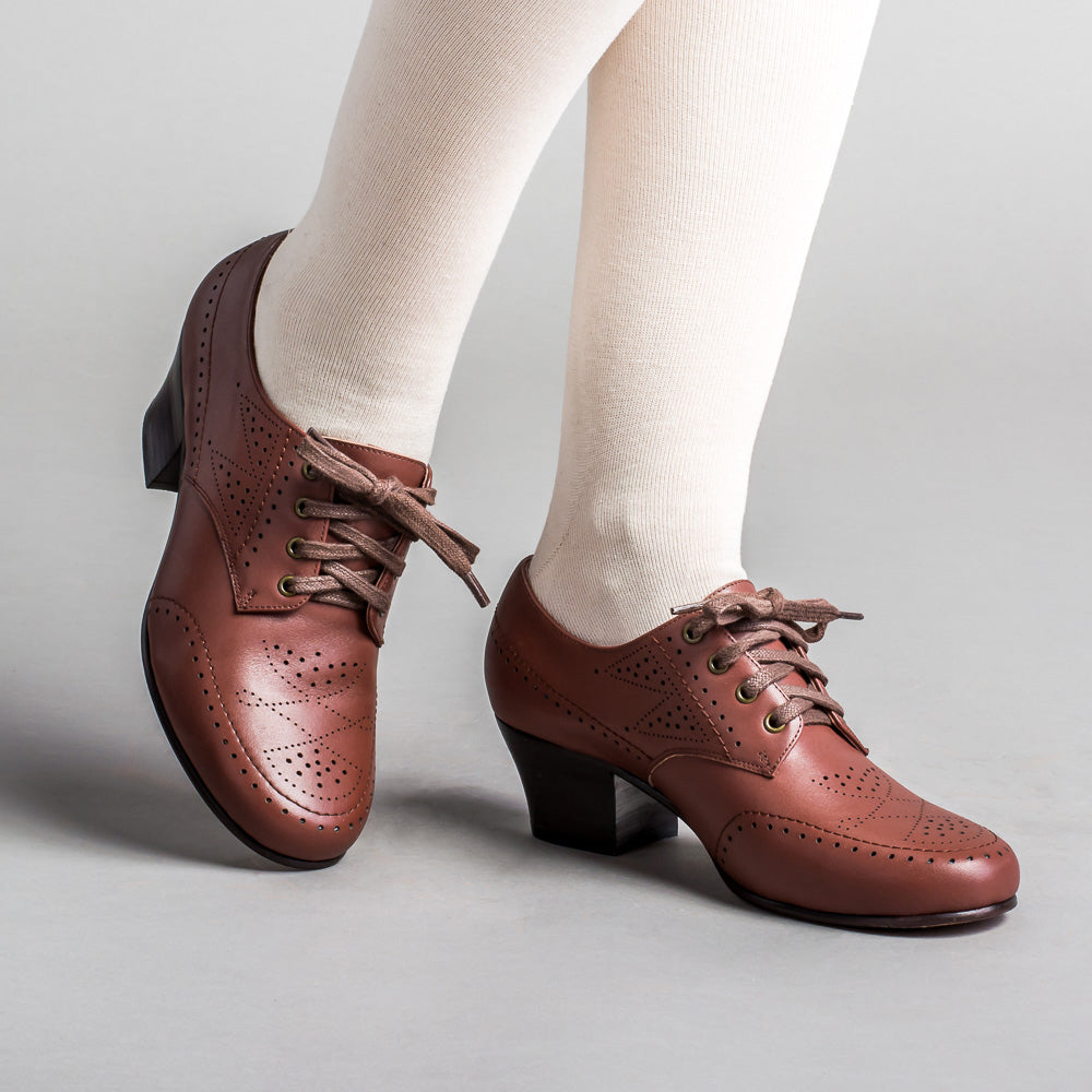 Claire 1940s Oxfords (Brown) — historical footwear by American Duchess