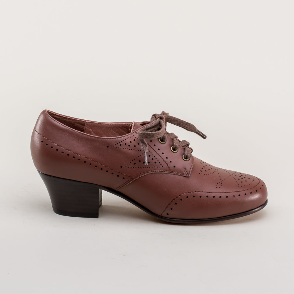 American Duchess Claire 1940s Oxfords (Brown) — color variant